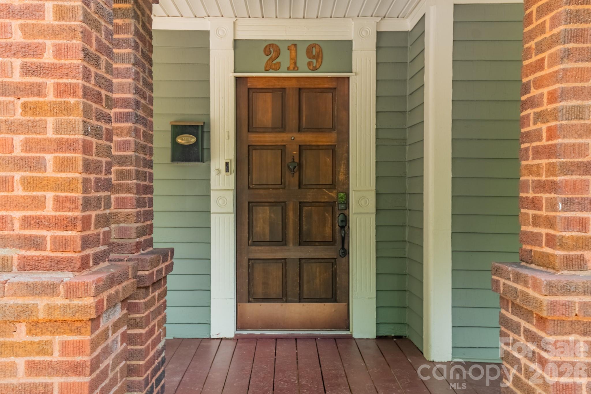 219 W Park Avenue — Charlotte