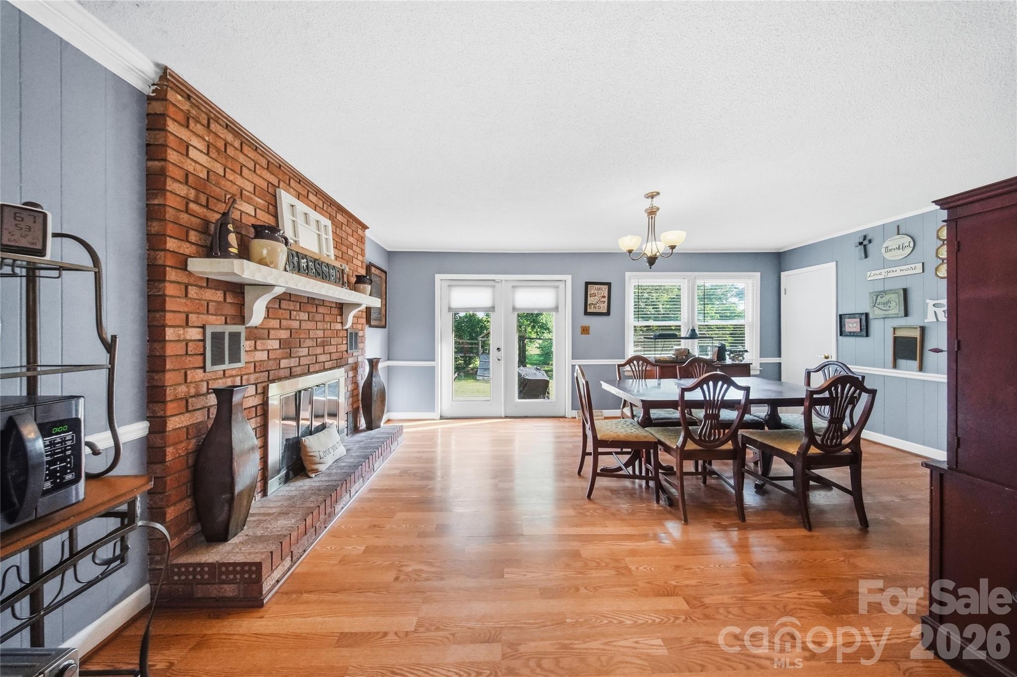 4473 Daniels Street — Maiden