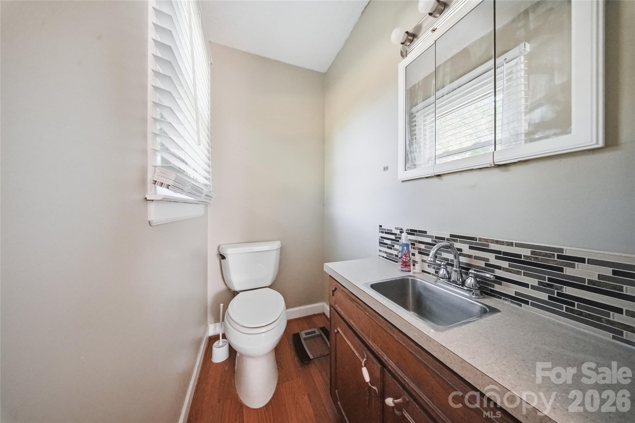 4473 Daniels Street — Maiden