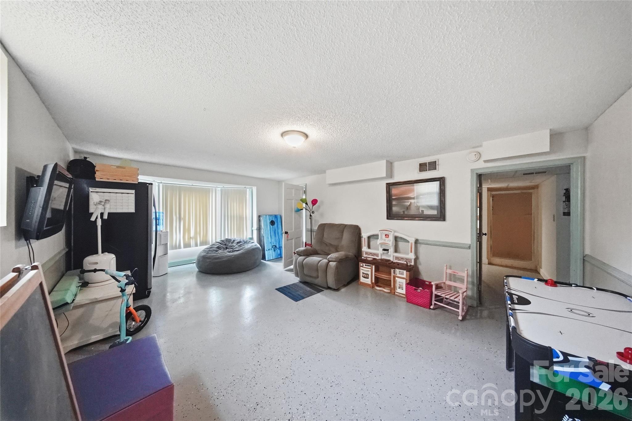 4473 Daniels Street — Maiden