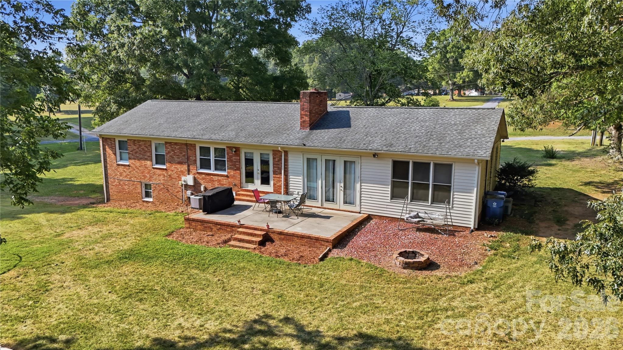 4473 Daniels Street — Maiden