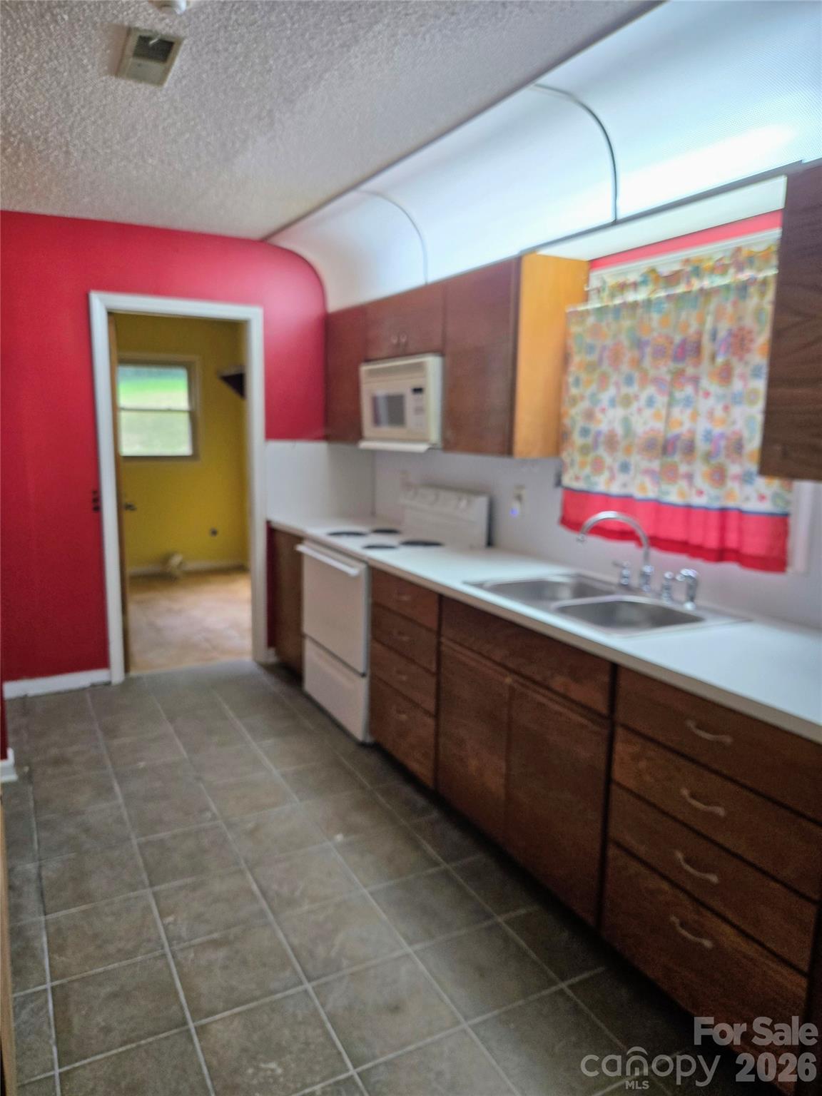 813 Robinson Clemmer Road — Dallas