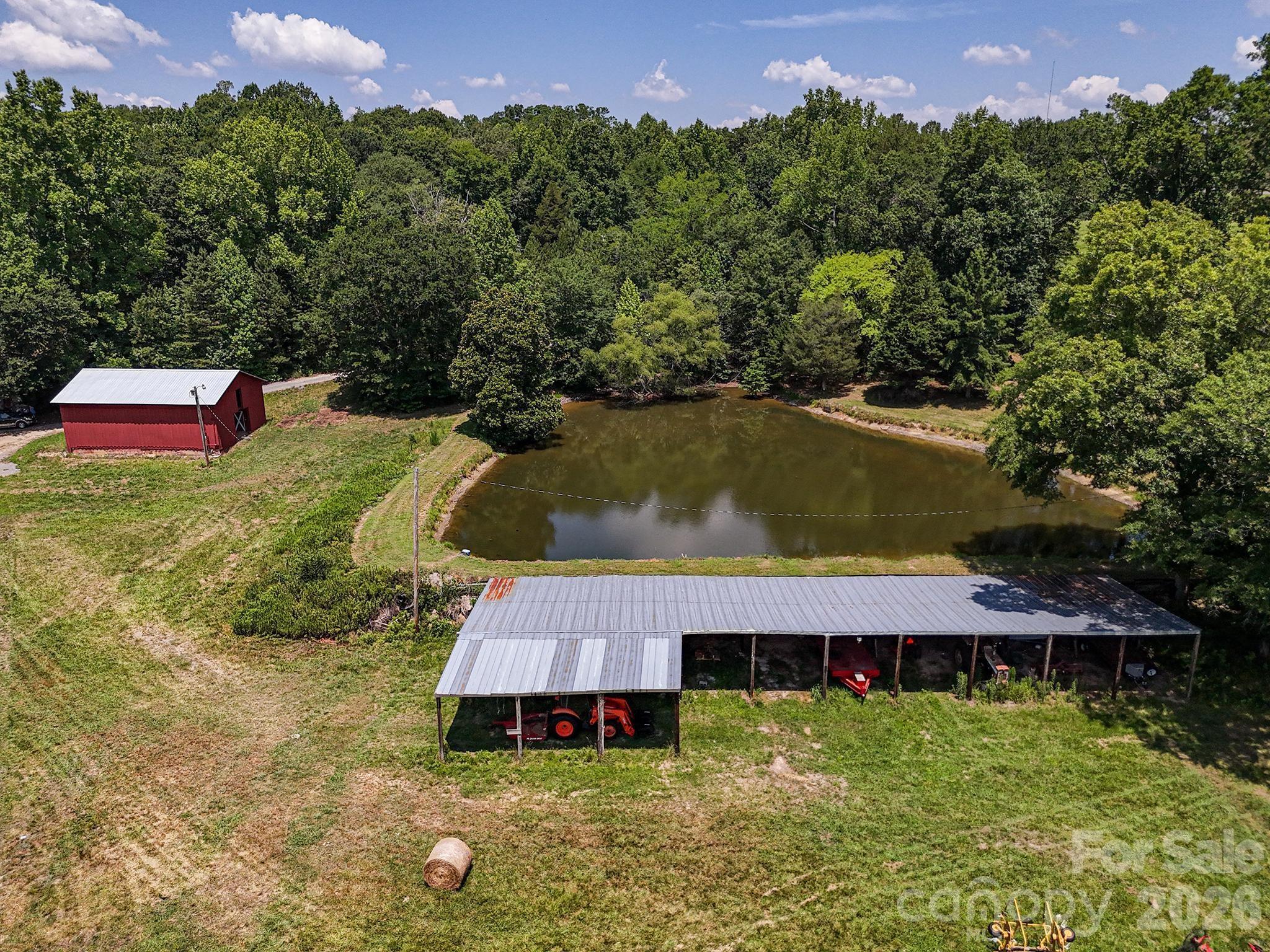 813 Robinson Clemmer Road — Dallas