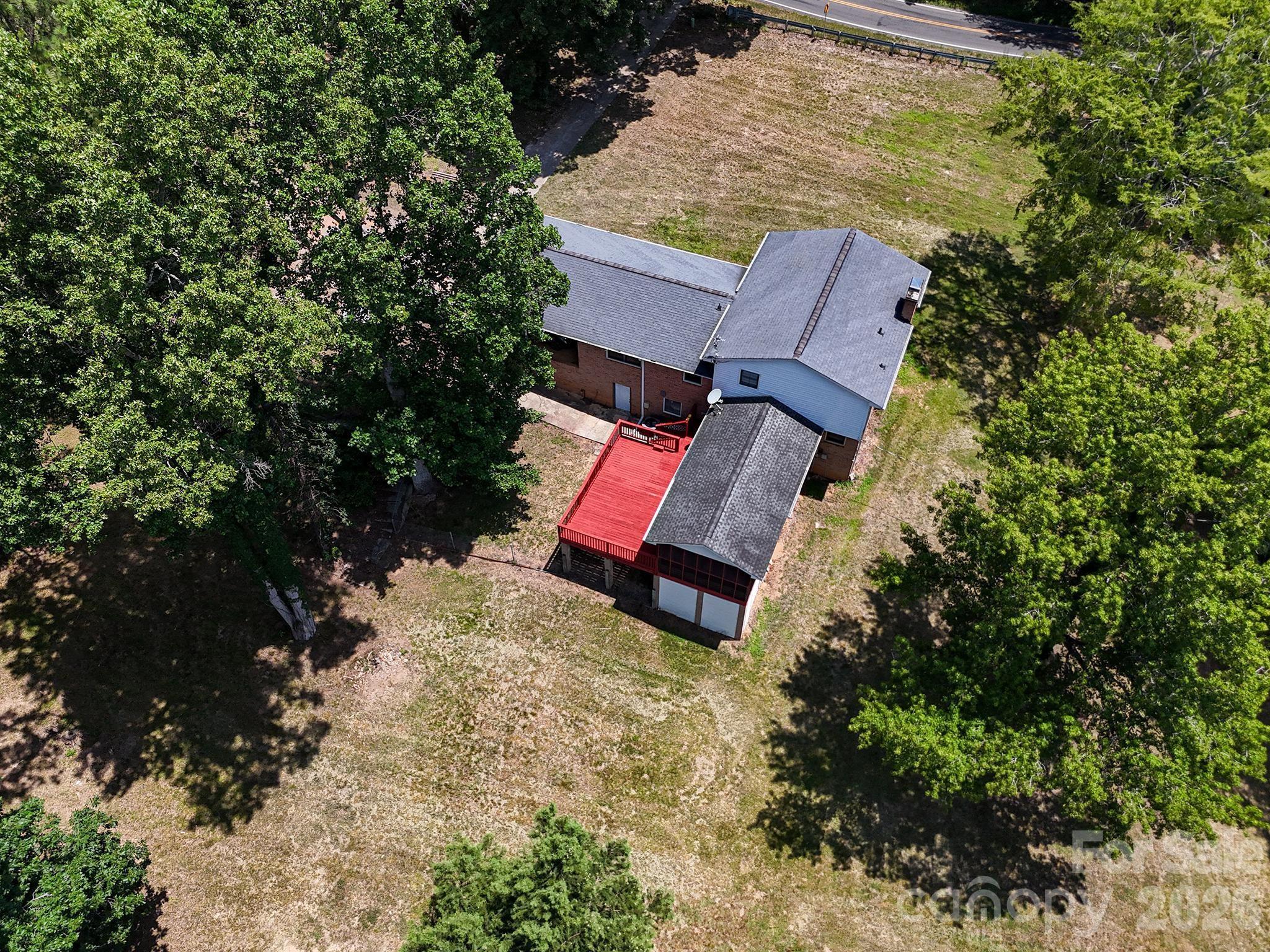 813 Robinson Clemmer Road — Dallas