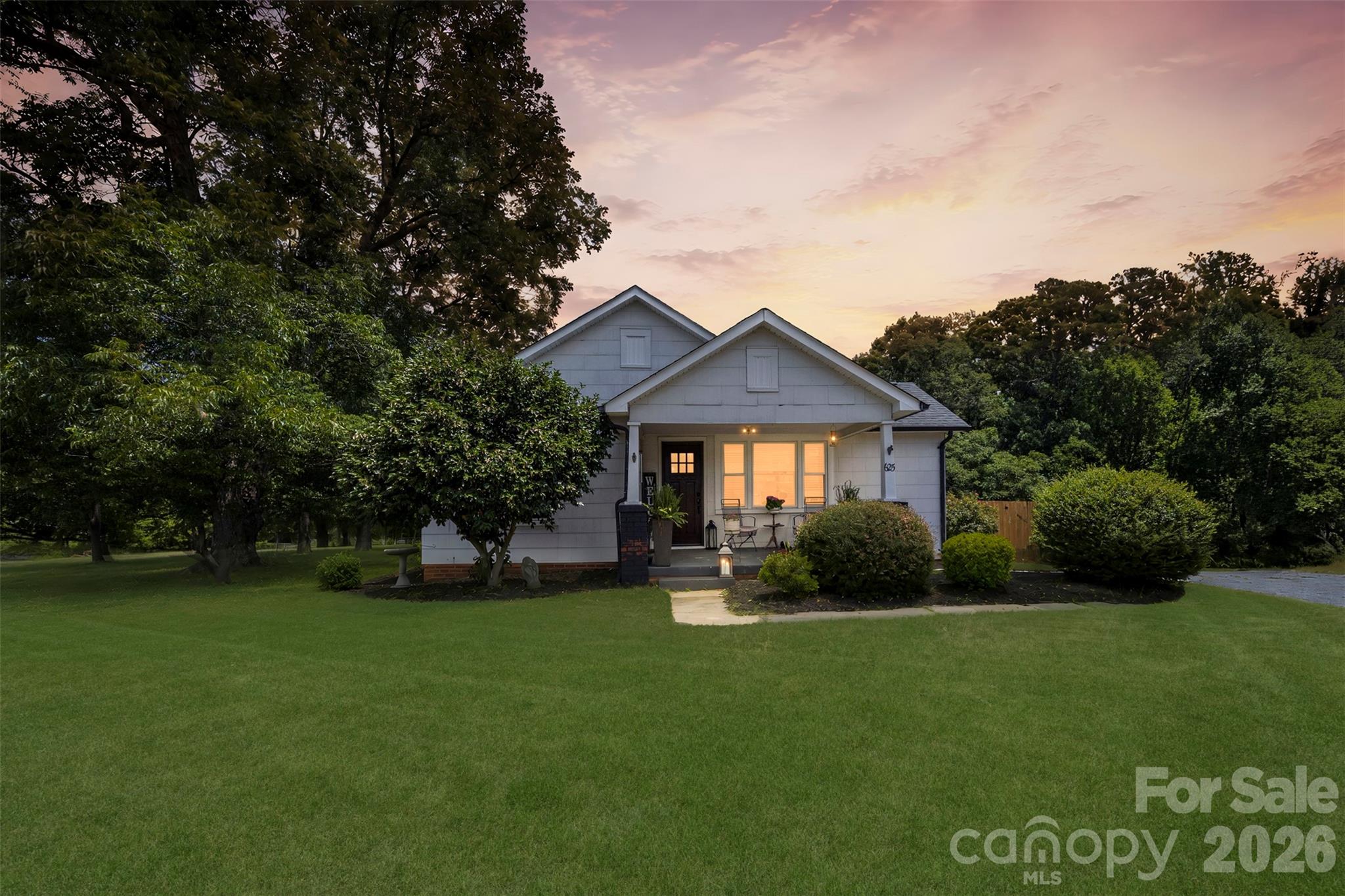625 Brown Road — China Grove