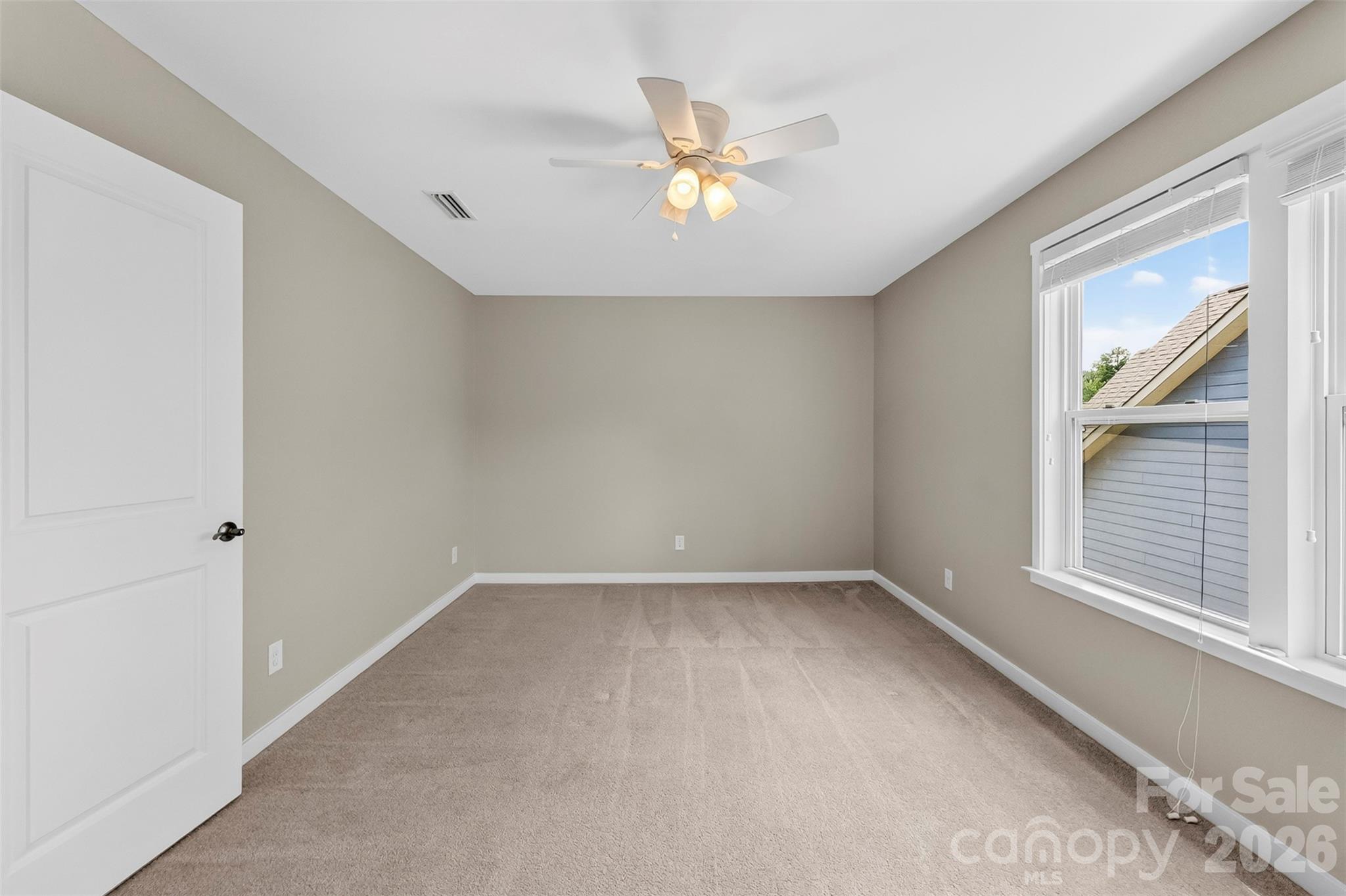 2238 Bluebell Way — Tega Cay