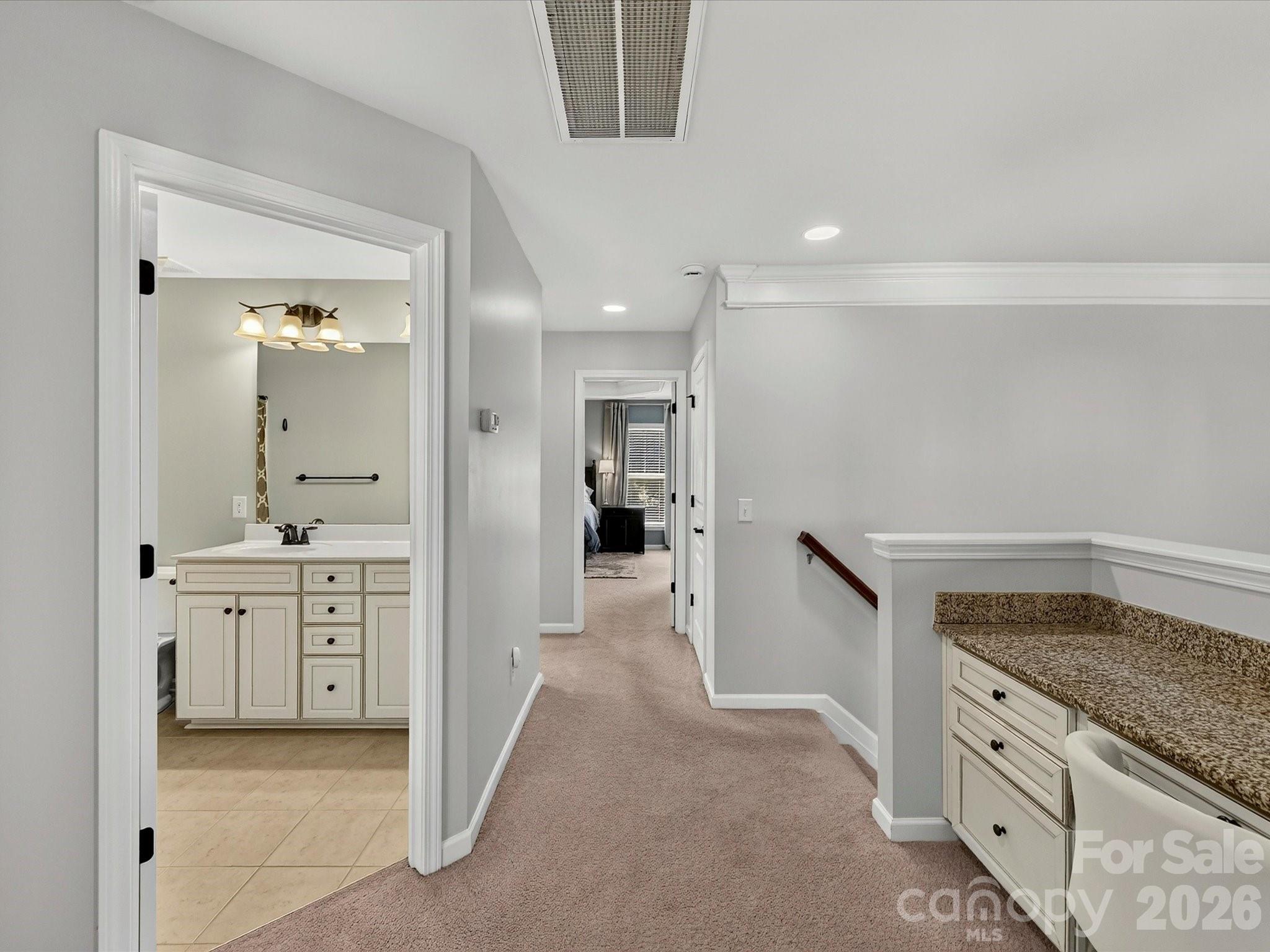 6017 Carrollton Lane — Charlotte