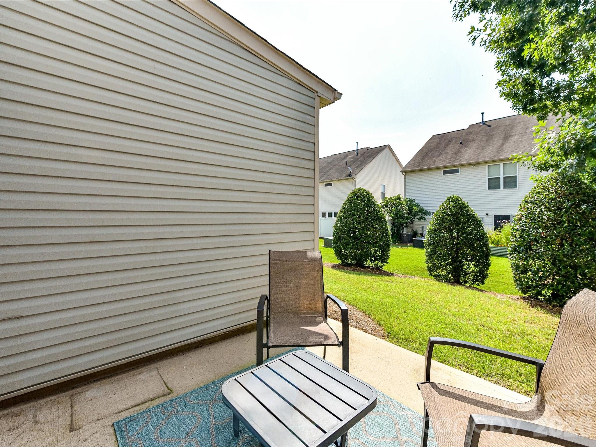 6017 Carrollton Lane — Charlotte
