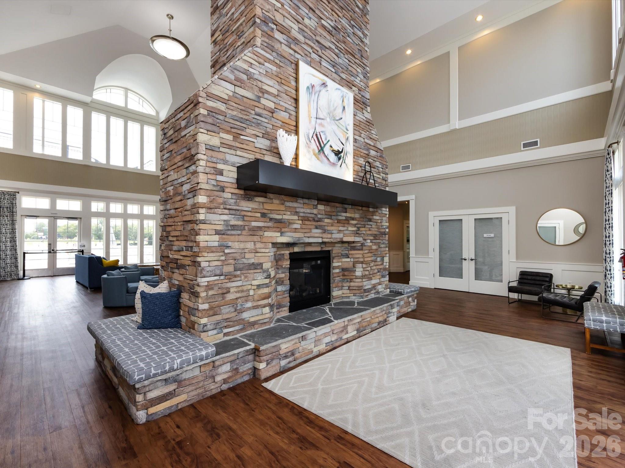 6017 Carrollton Lane — Charlotte