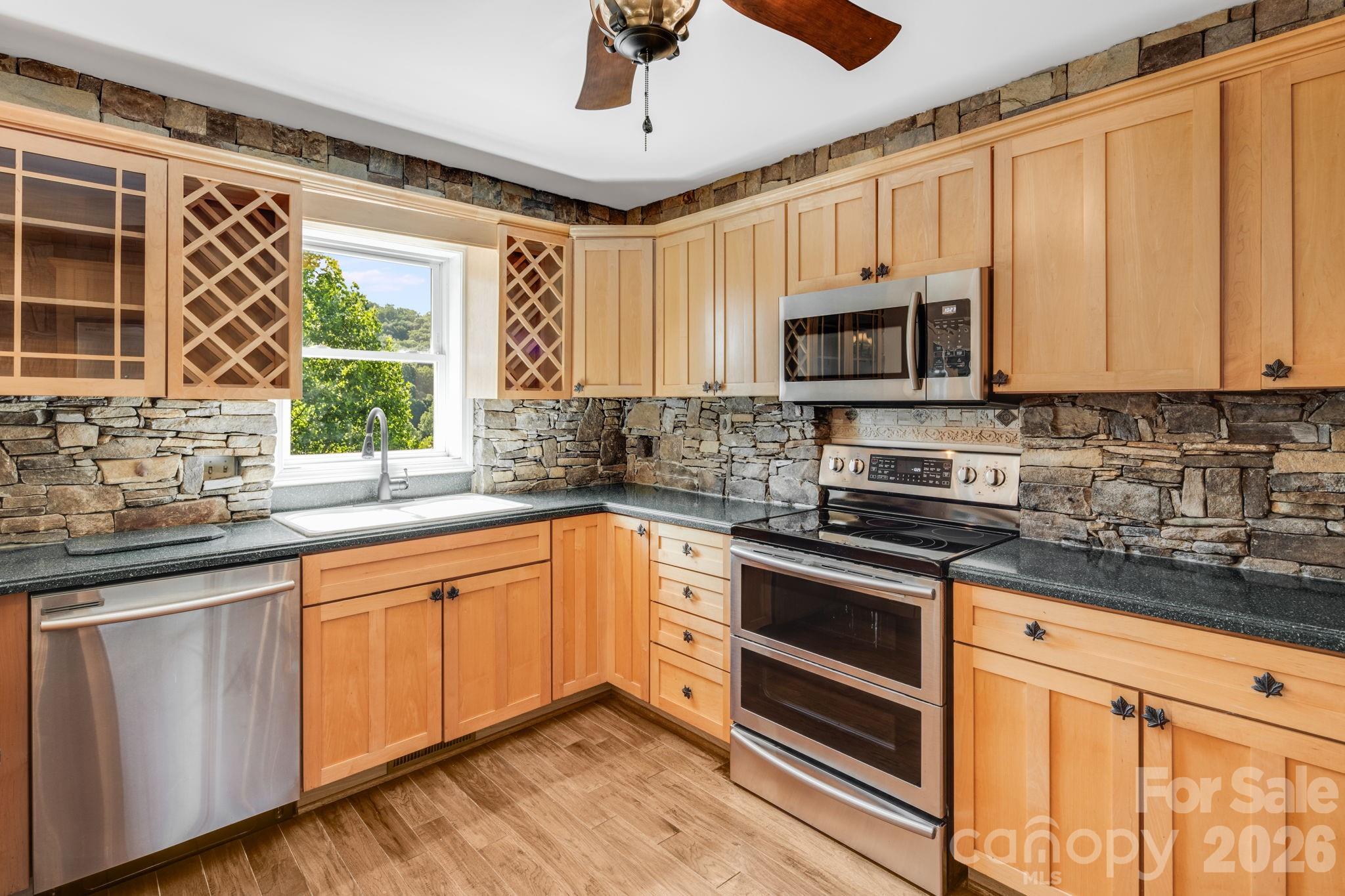 88 Mayflower Court — Waynesville
