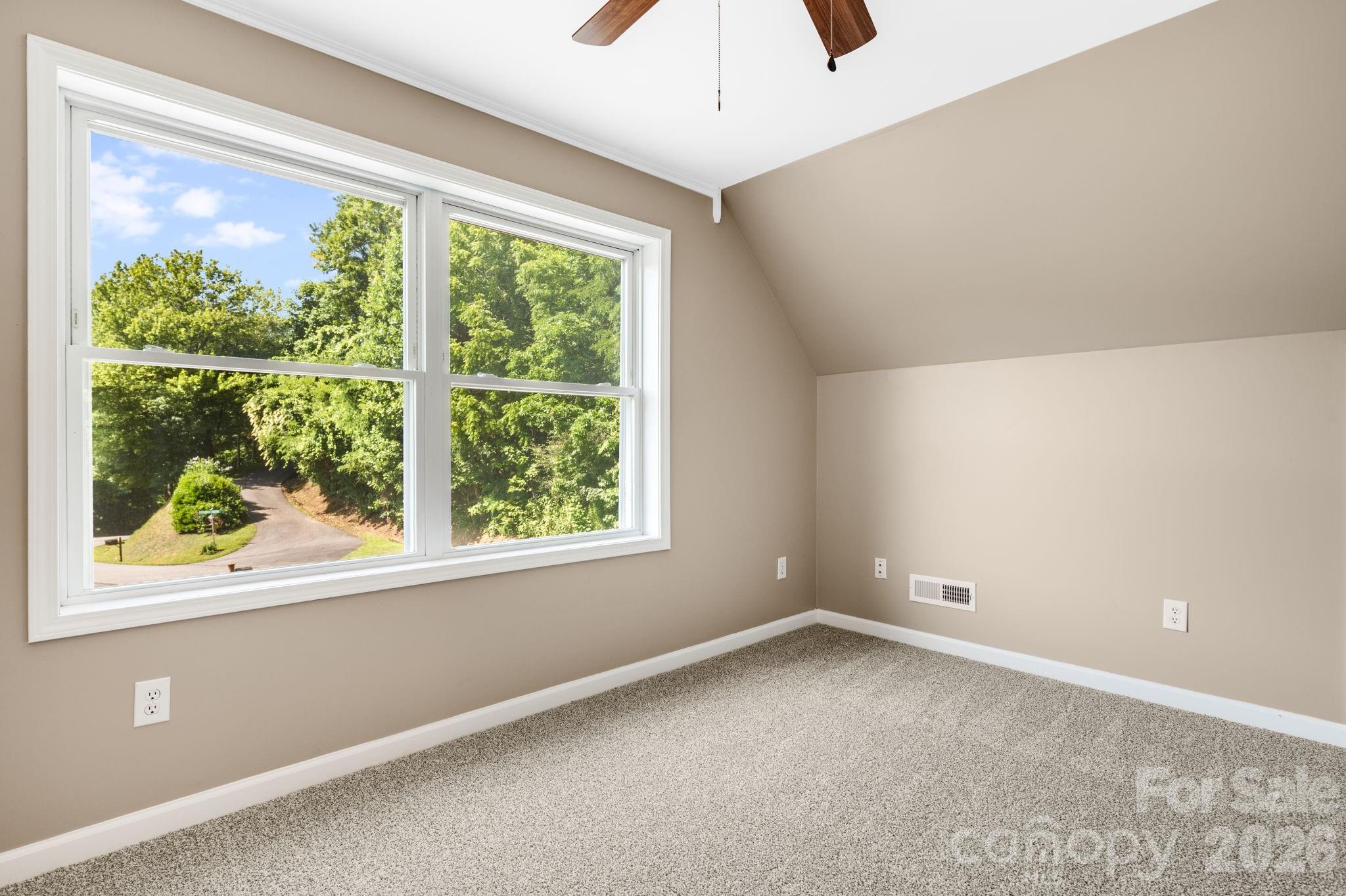 88 Mayflower Court — Waynesville