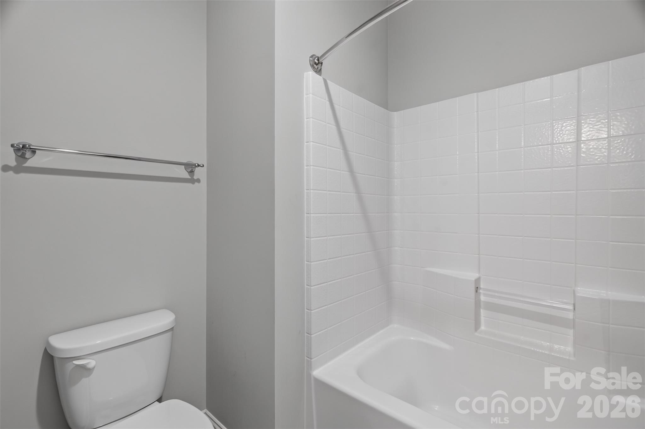9815 Avenal Lane — Charlotte
