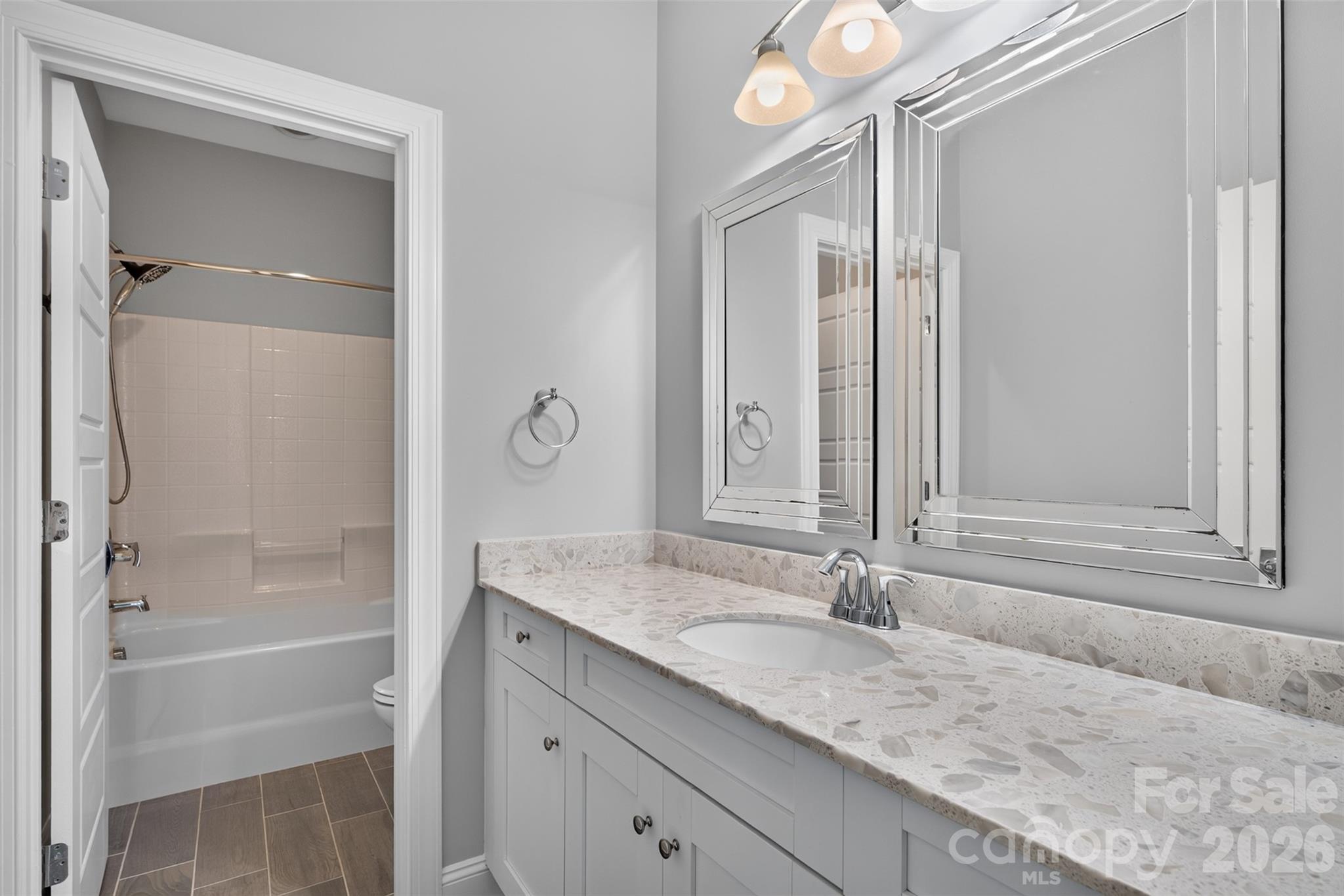 9815 Avenal Lane — Charlotte