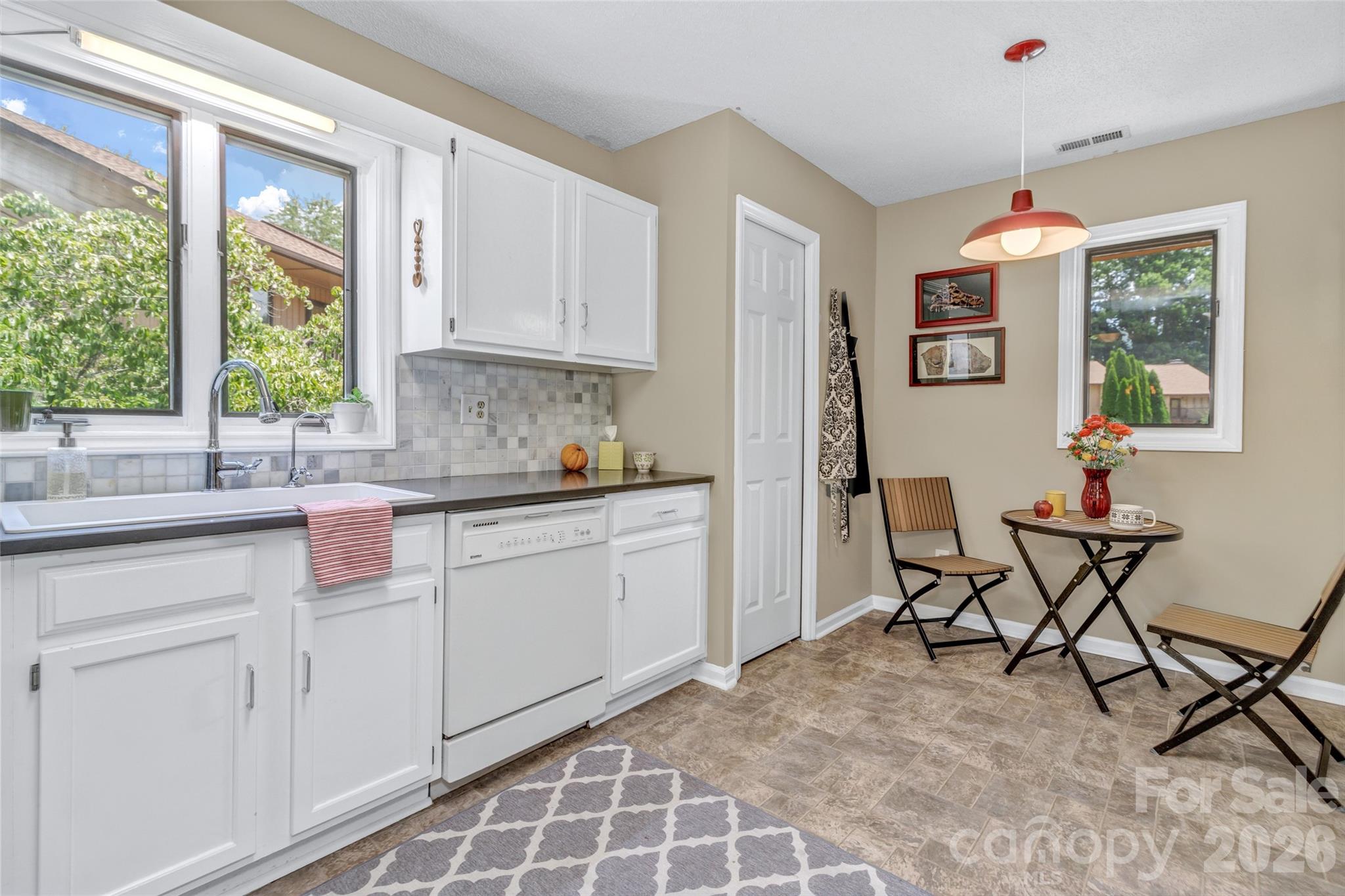 117 Pebble Creek Drive — Asheville