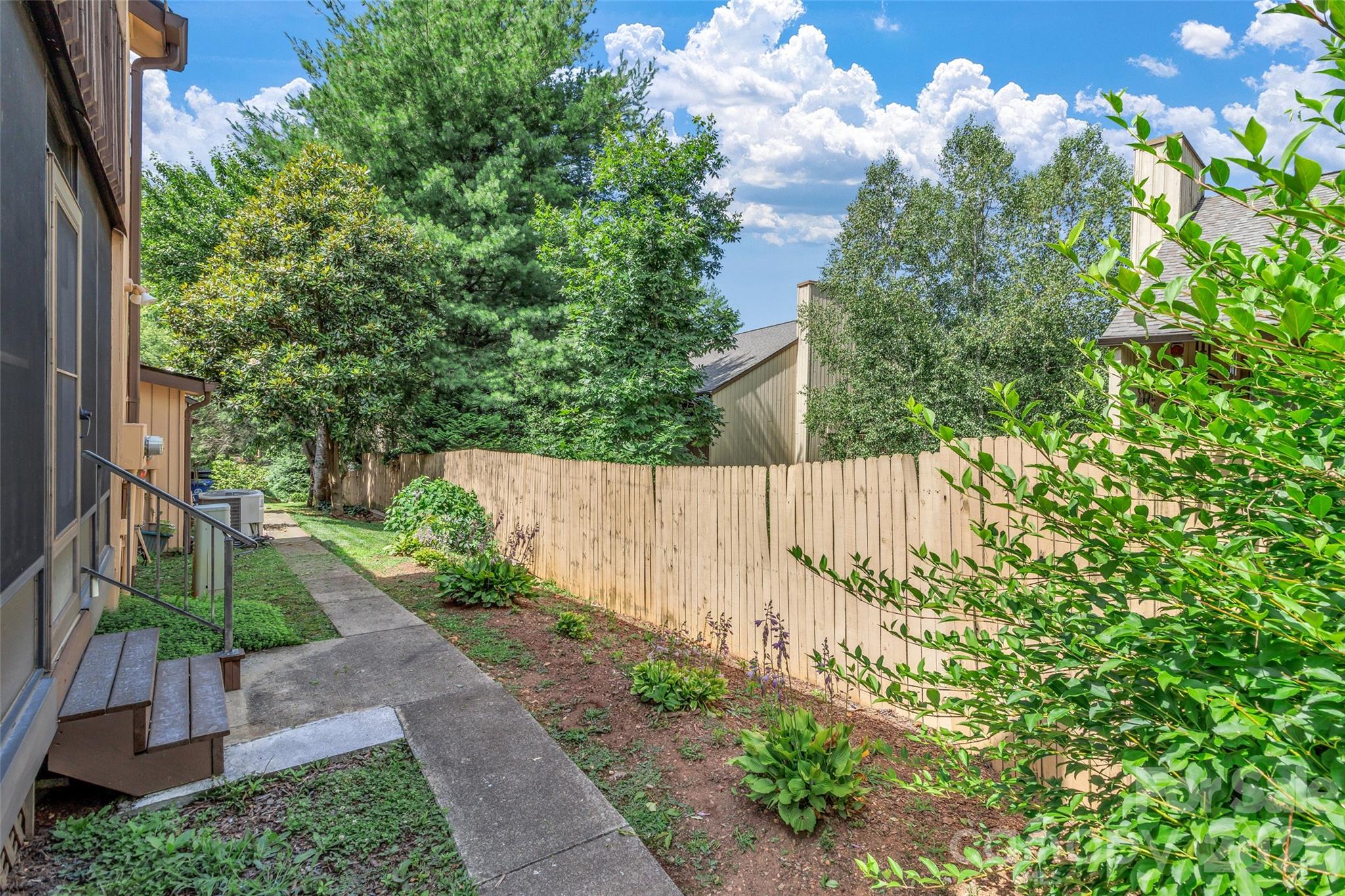 117 Pebble Creek Drive — Asheville