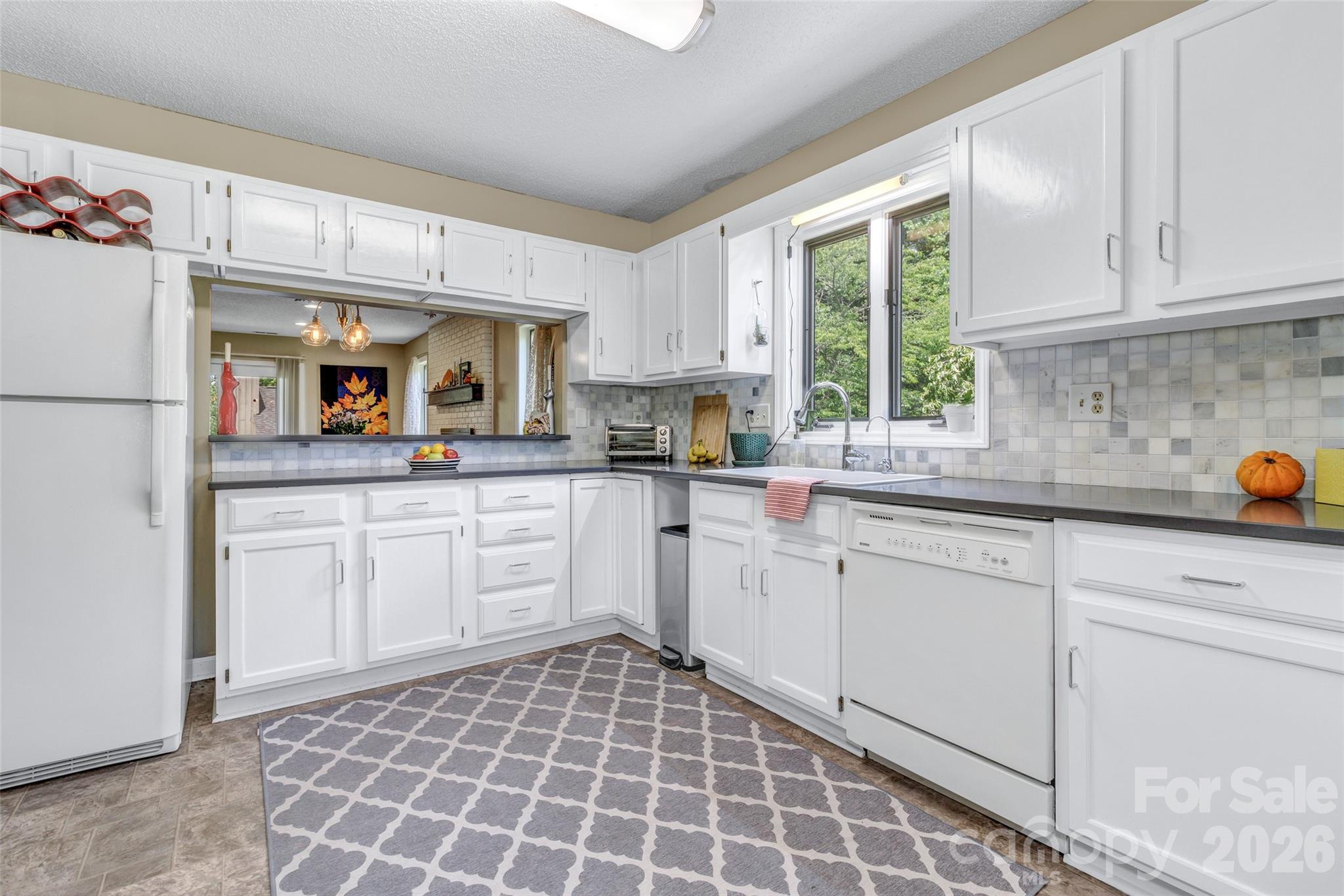117 Pebble Creek Drive — Asheville