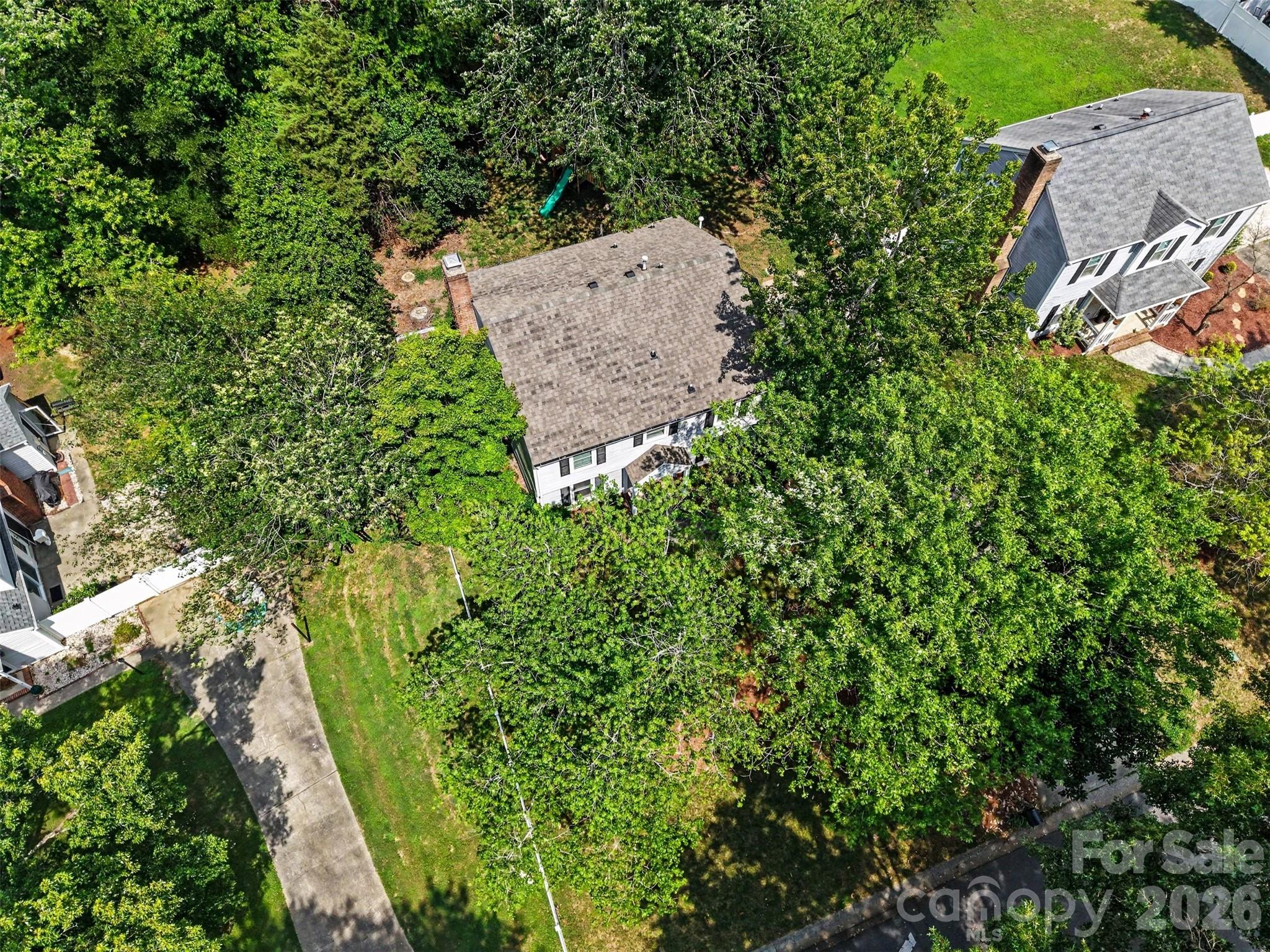320 Sunnywood Lane — Charlotte