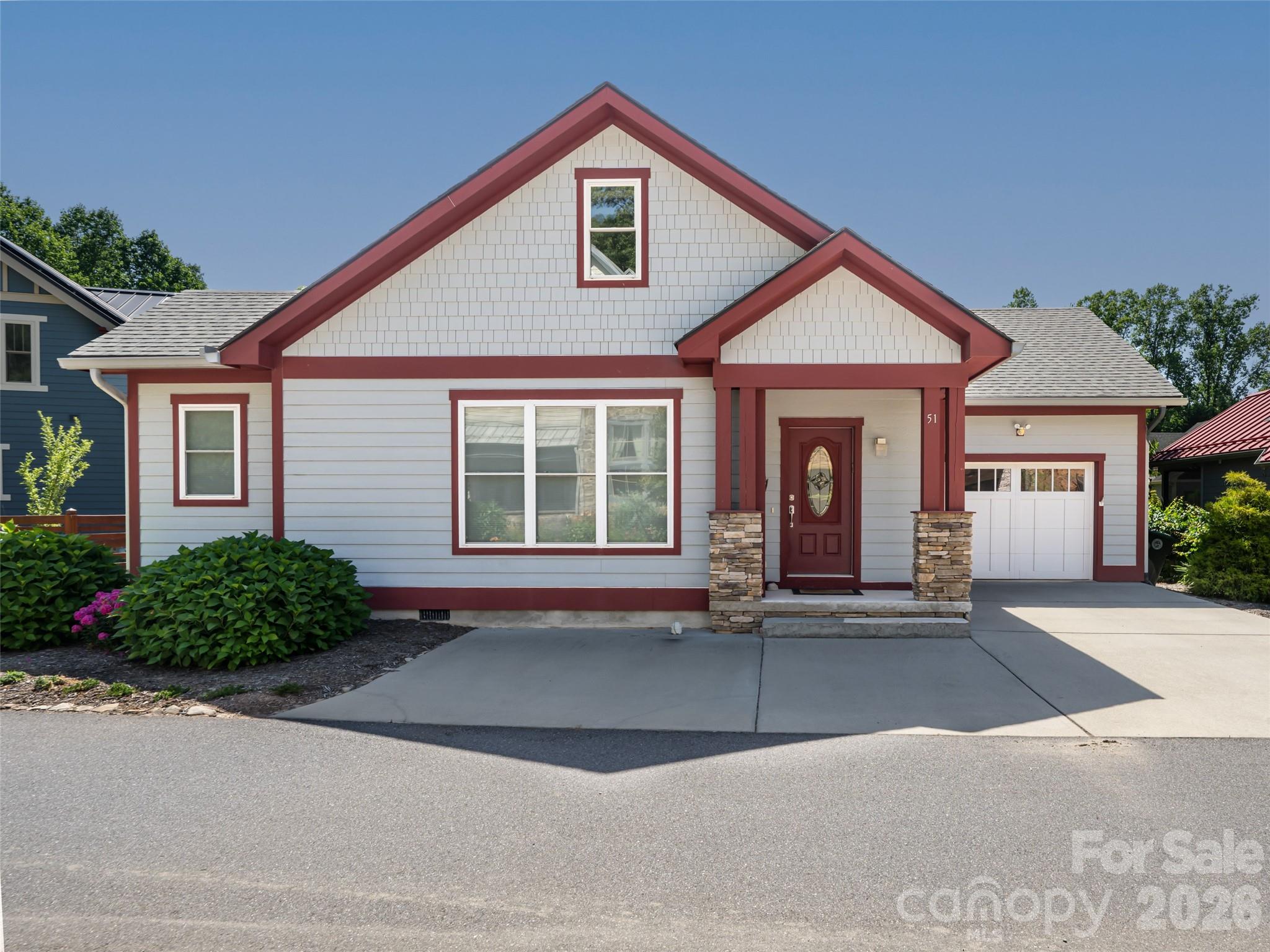 51 Verde Drive — Asheville