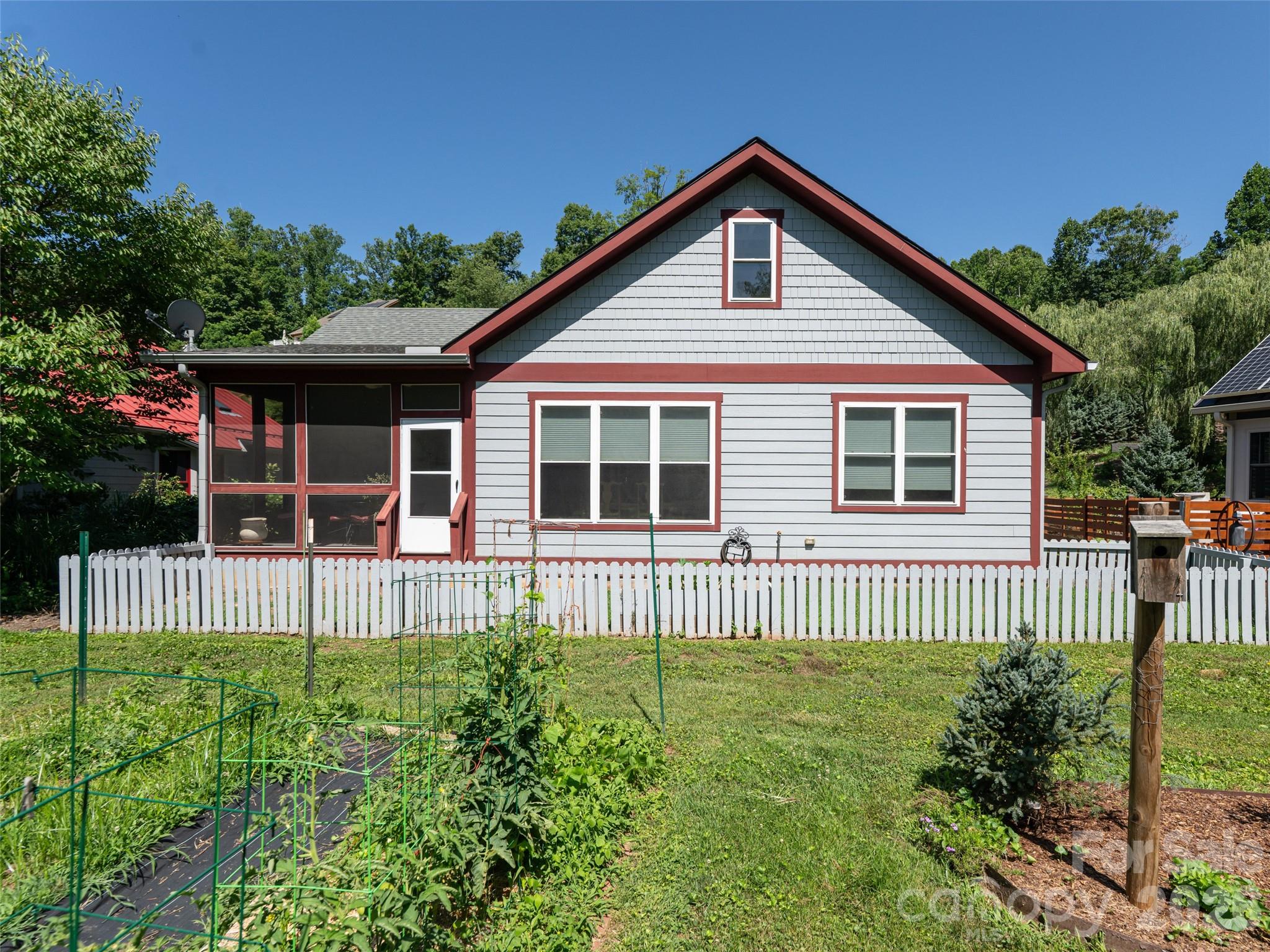 51 Verde Drive — Asheville