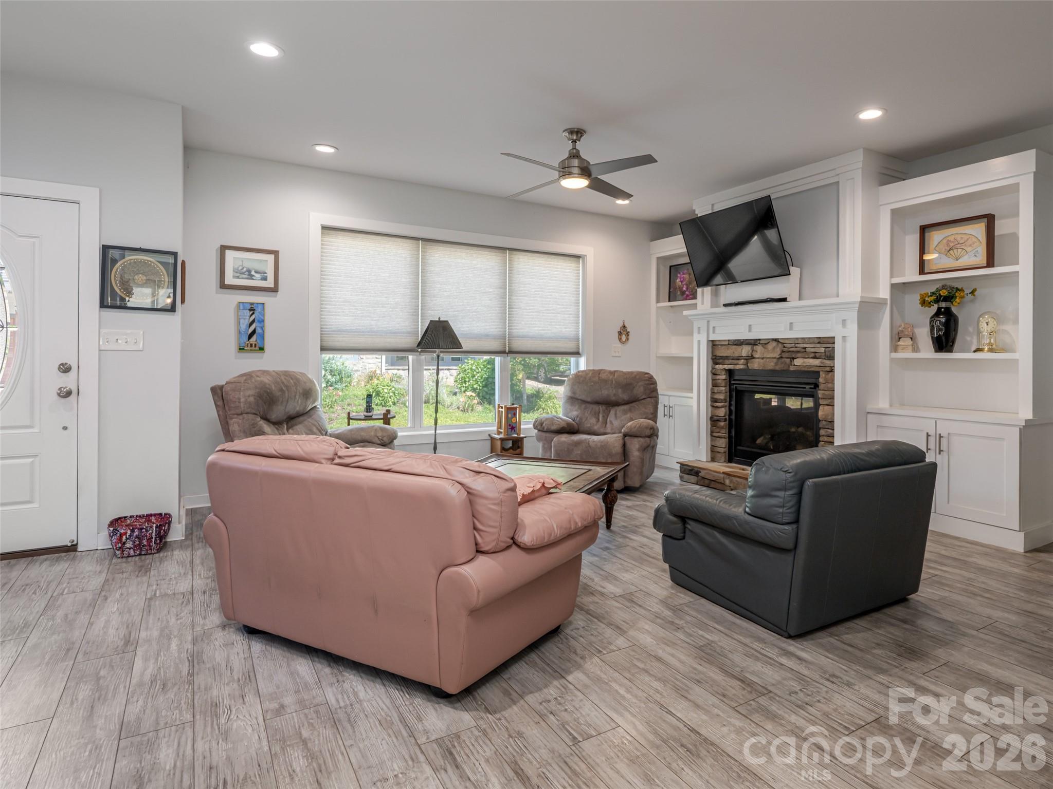 51 Verde Drive — Asheville