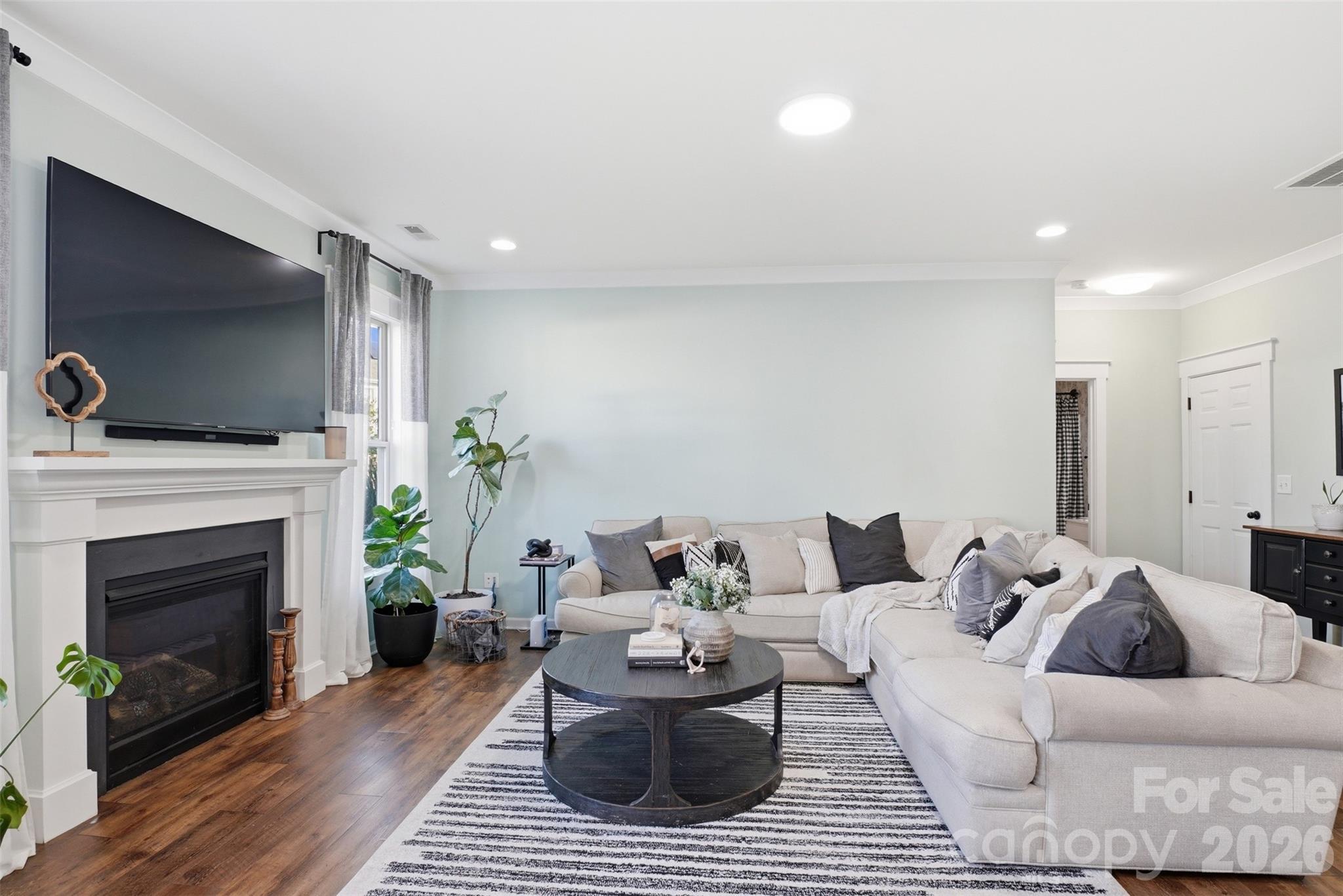 10022 Wrigley Drive — Charlotte