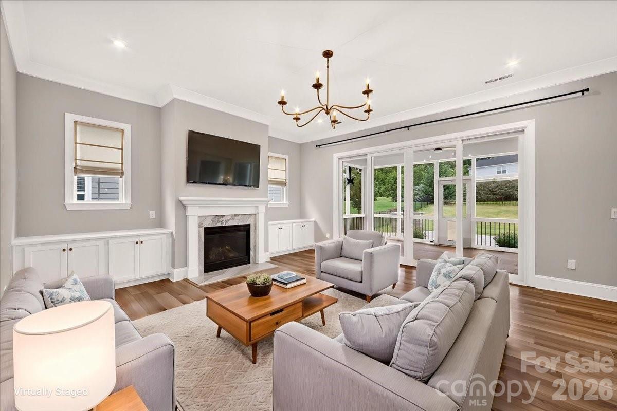 222 Lanyard Lane — Belmont
