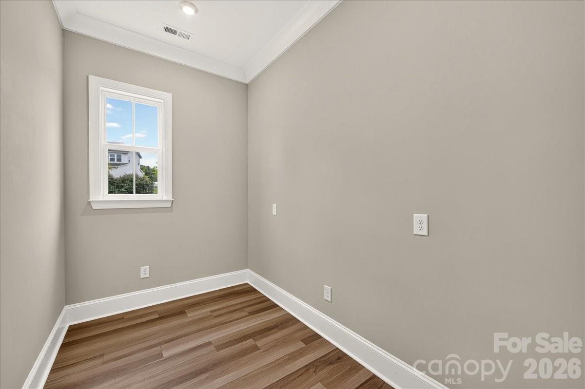 222 Lanyard Lane — Belmont