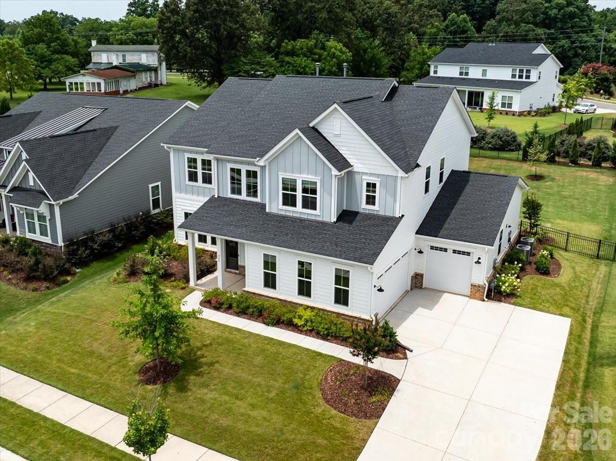 222 Lanyard Lane — Belmont