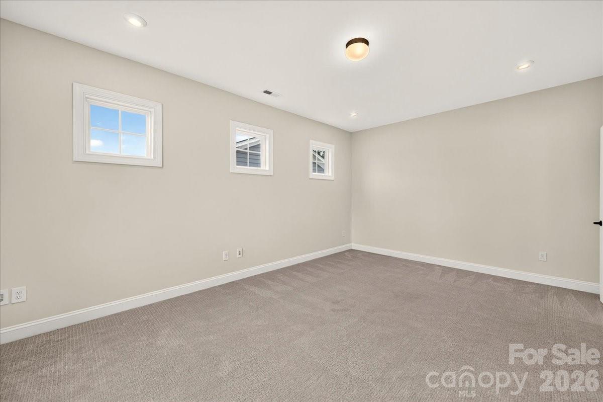 222 Lanyard Lane — Belmont