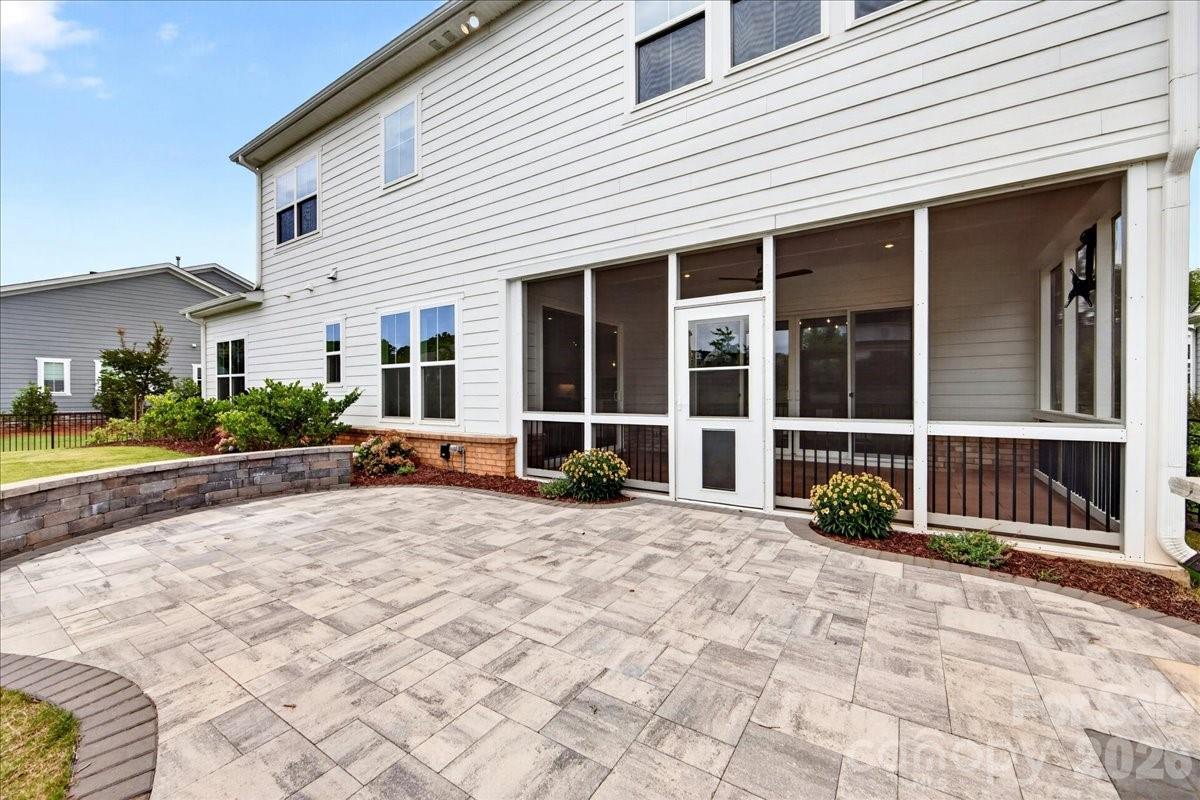 222 Lanyard Lane — Belmont