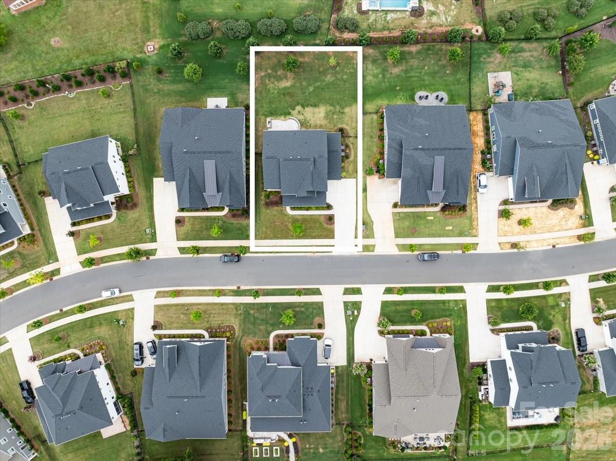 222 Lanyard Lane — Belmont
