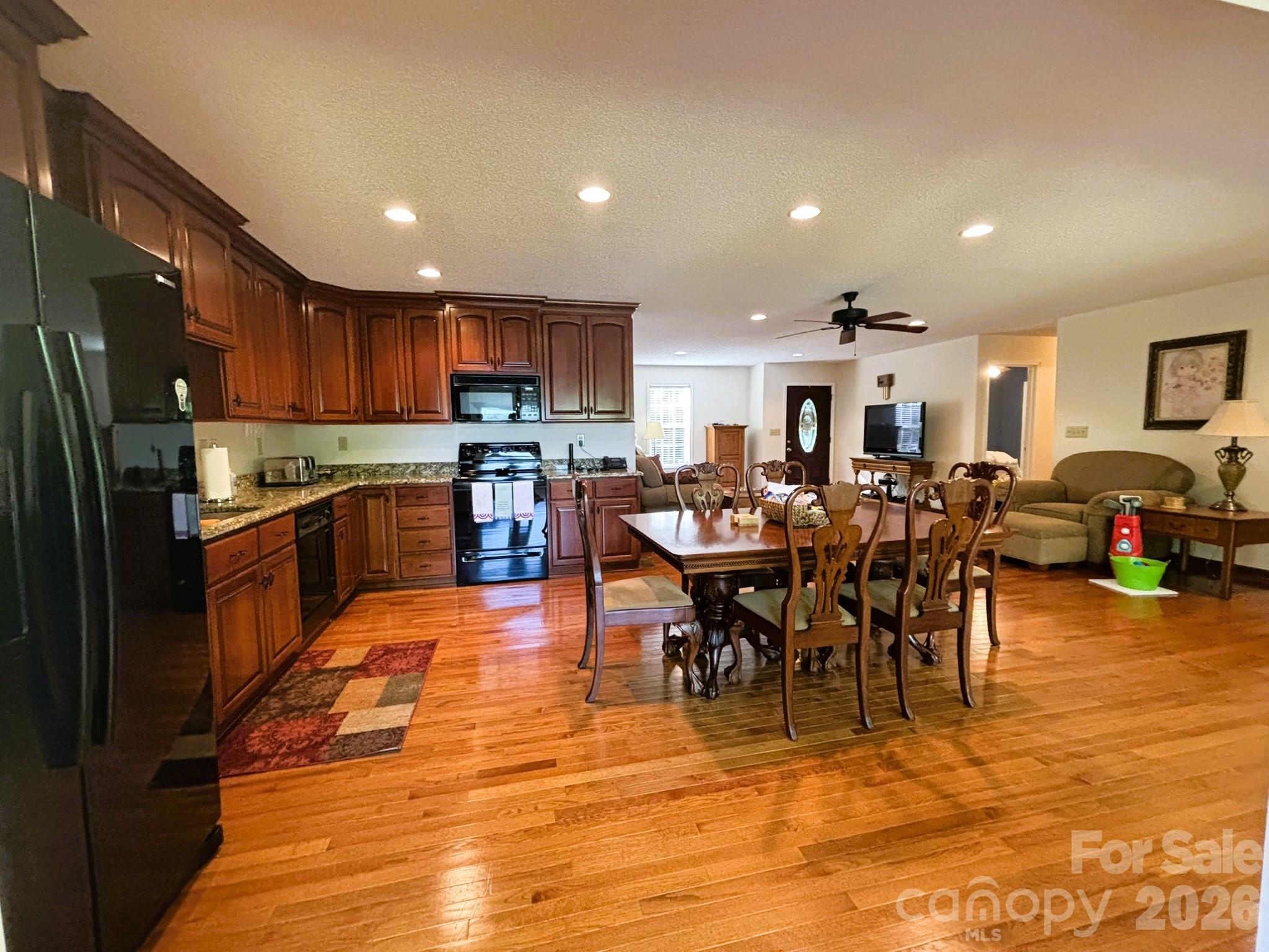 130 Canoe Court — Mount Gilead