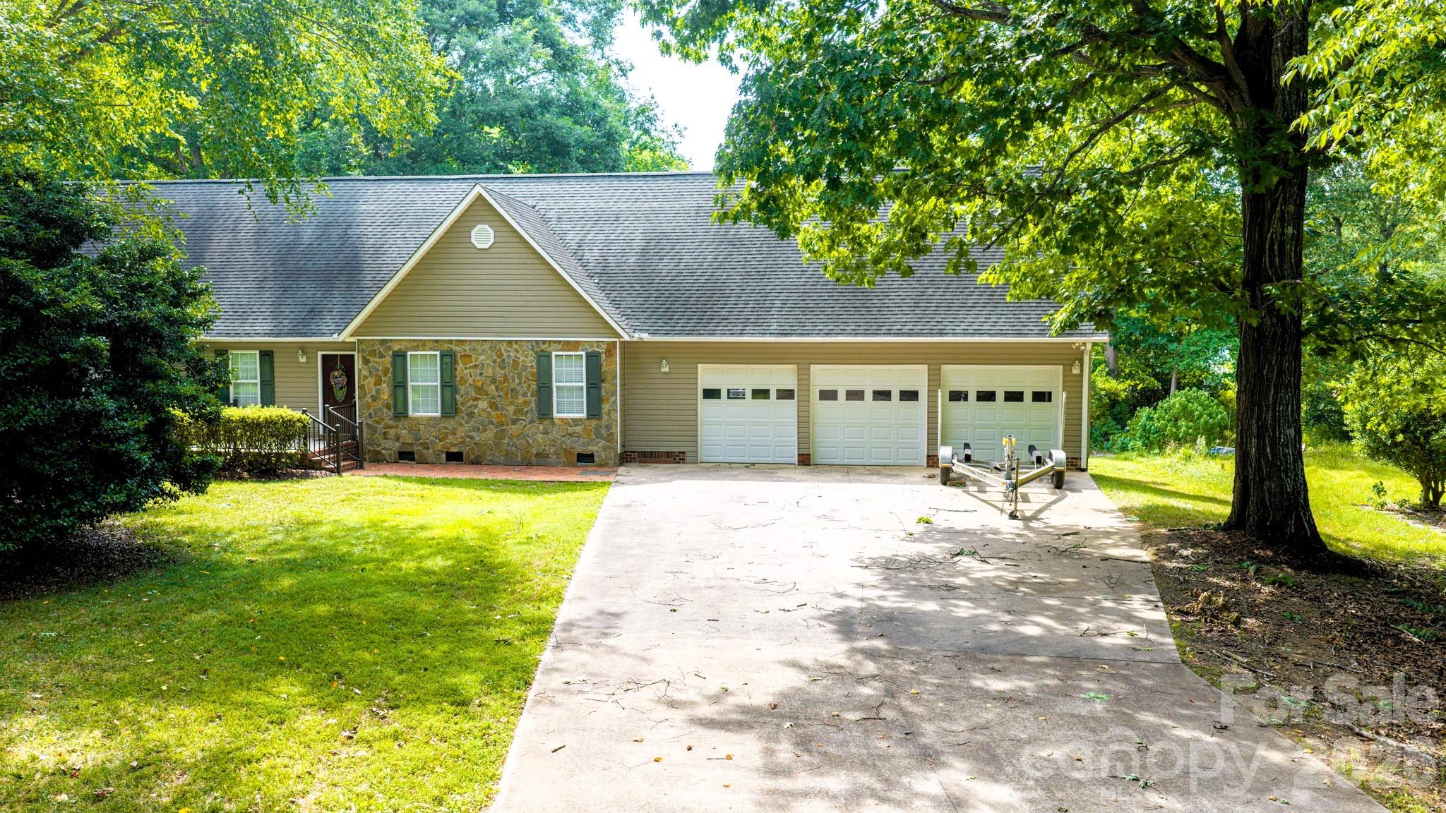 130 Canoe Court — Mount Gilead