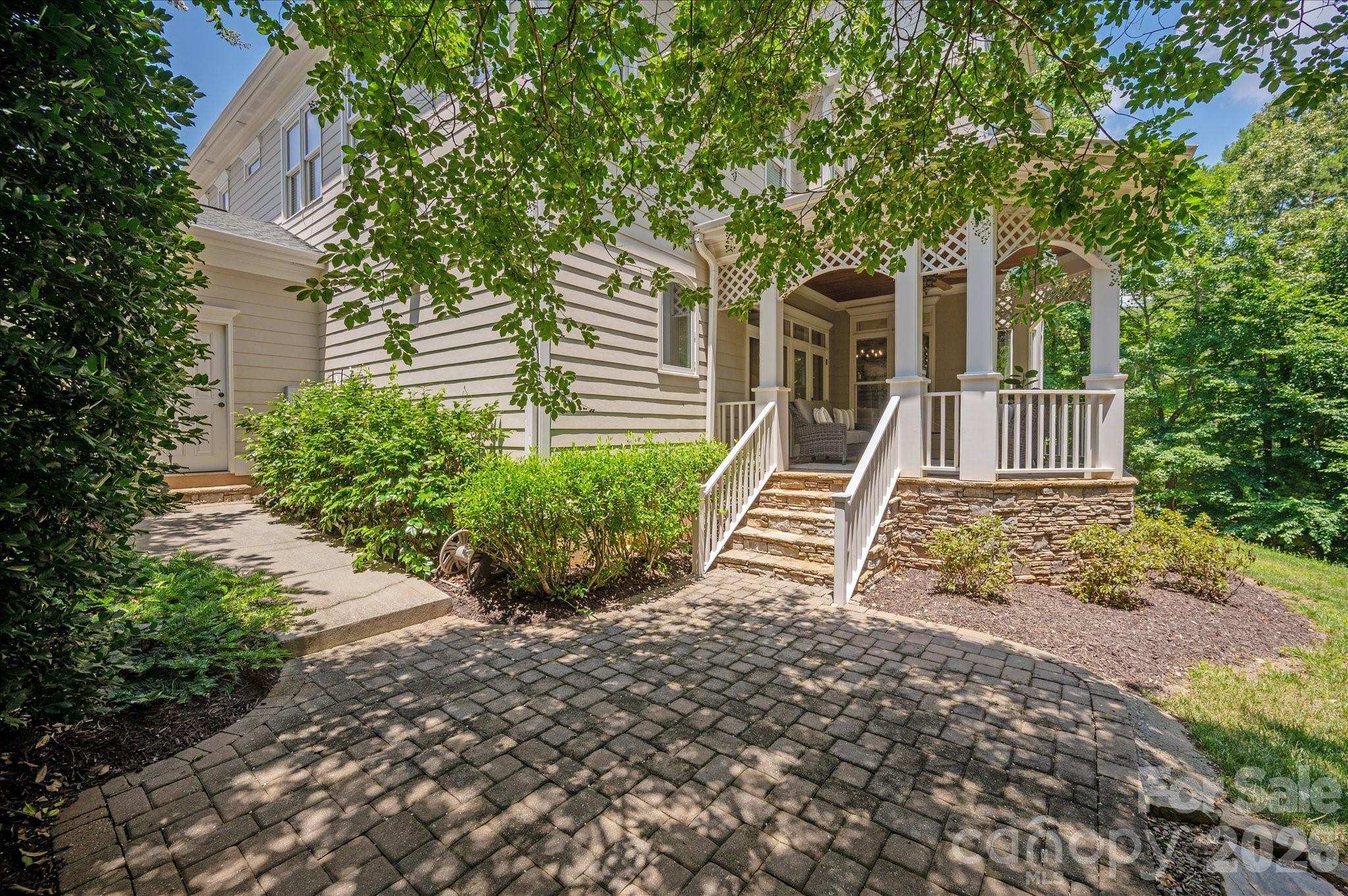 406 Belo Court — Fort Mill