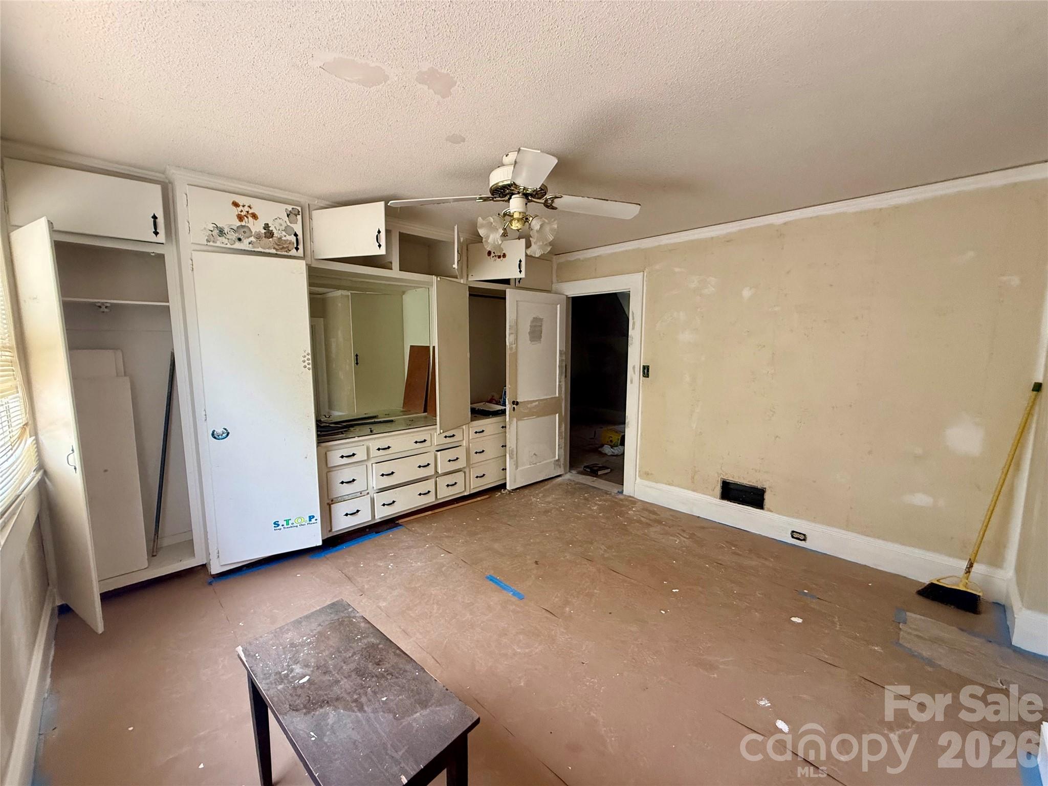 1400 Central Drive — Kannapolis