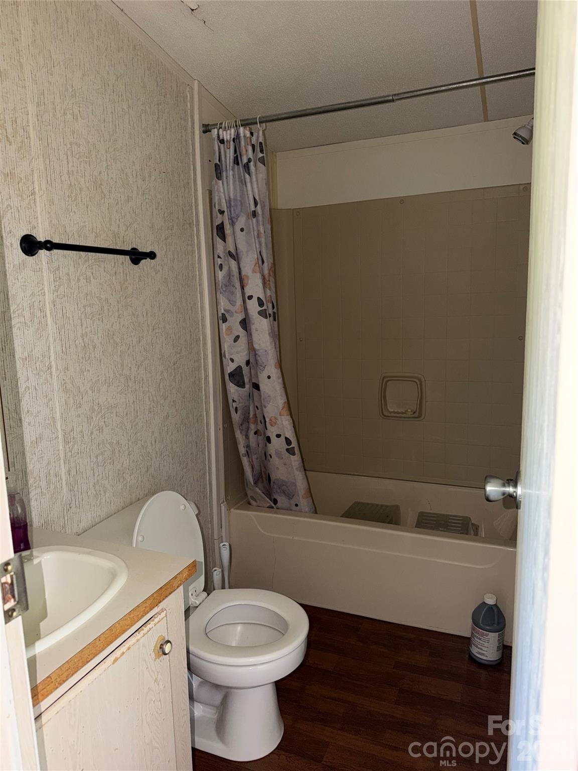 141 Goodman Road — Troutman
