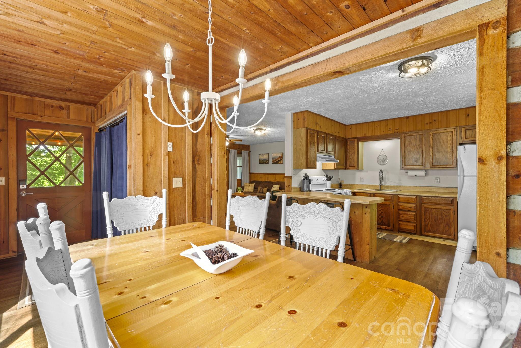 237 Biltmore Circle — Bryson City
