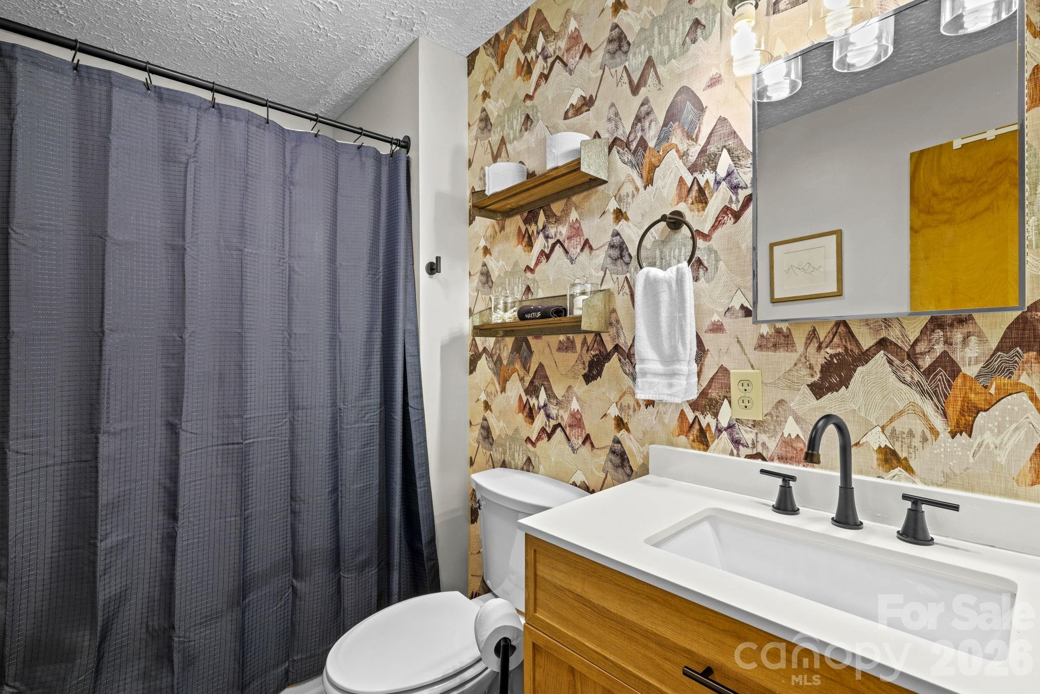 237 Biltmore Circle — Bryson City