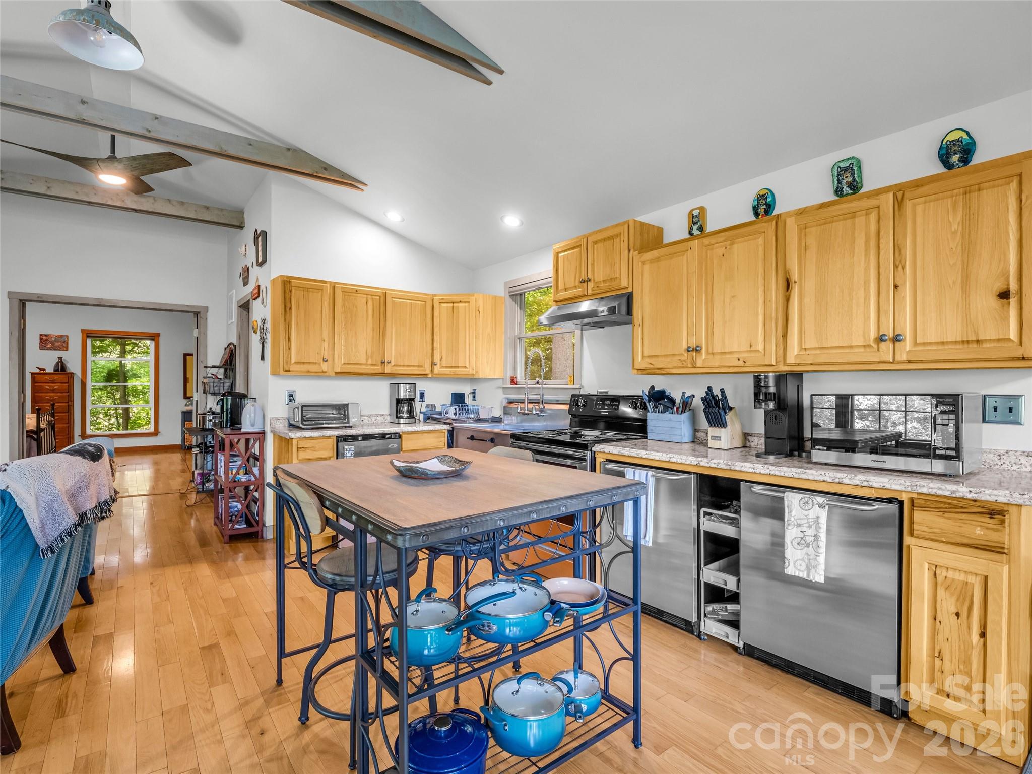 20 Kimberly Road — Black Mountain