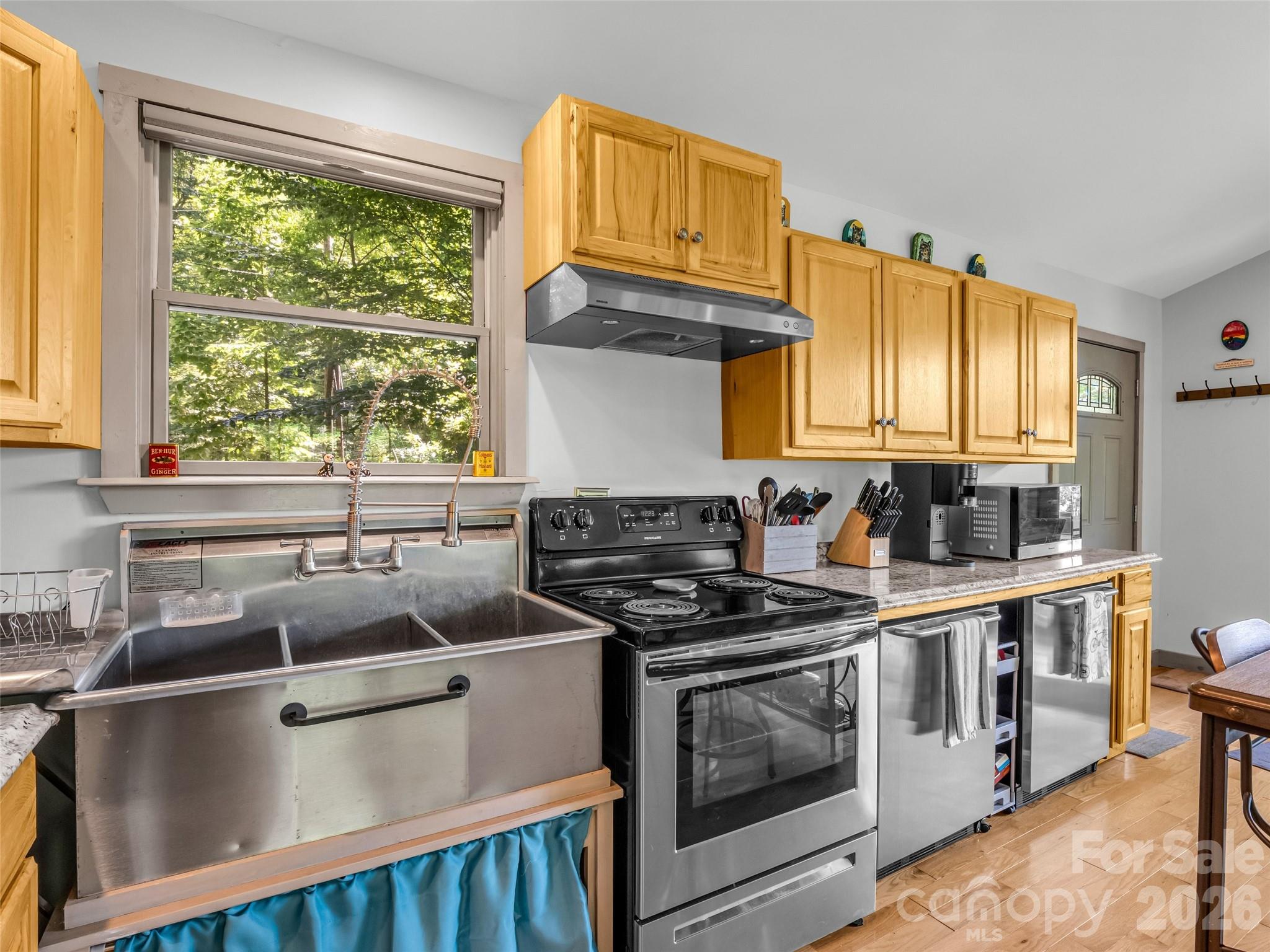 20 Kimberly Road — Black Mountain