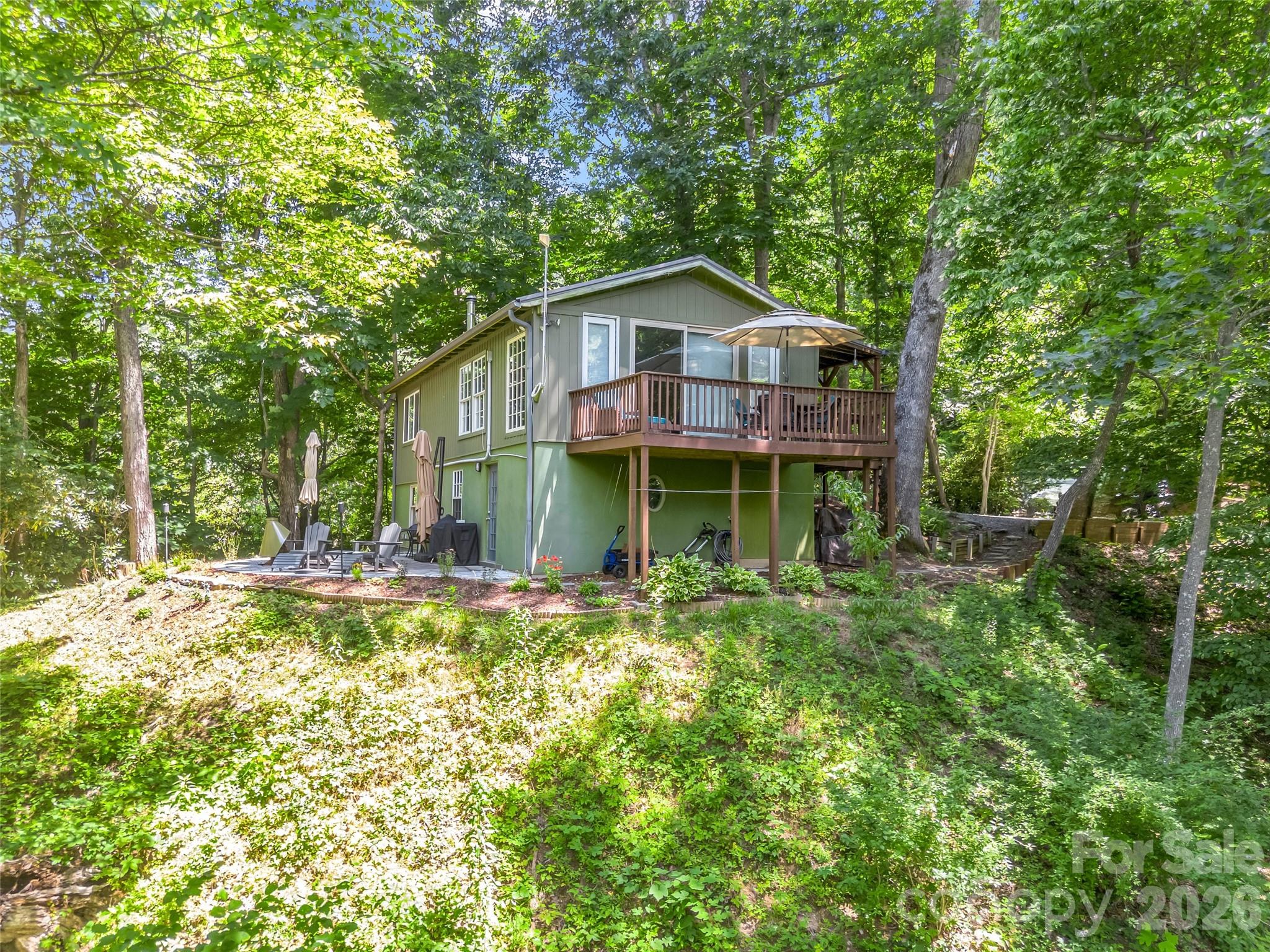 20 Kimberly Road — Black Mountain