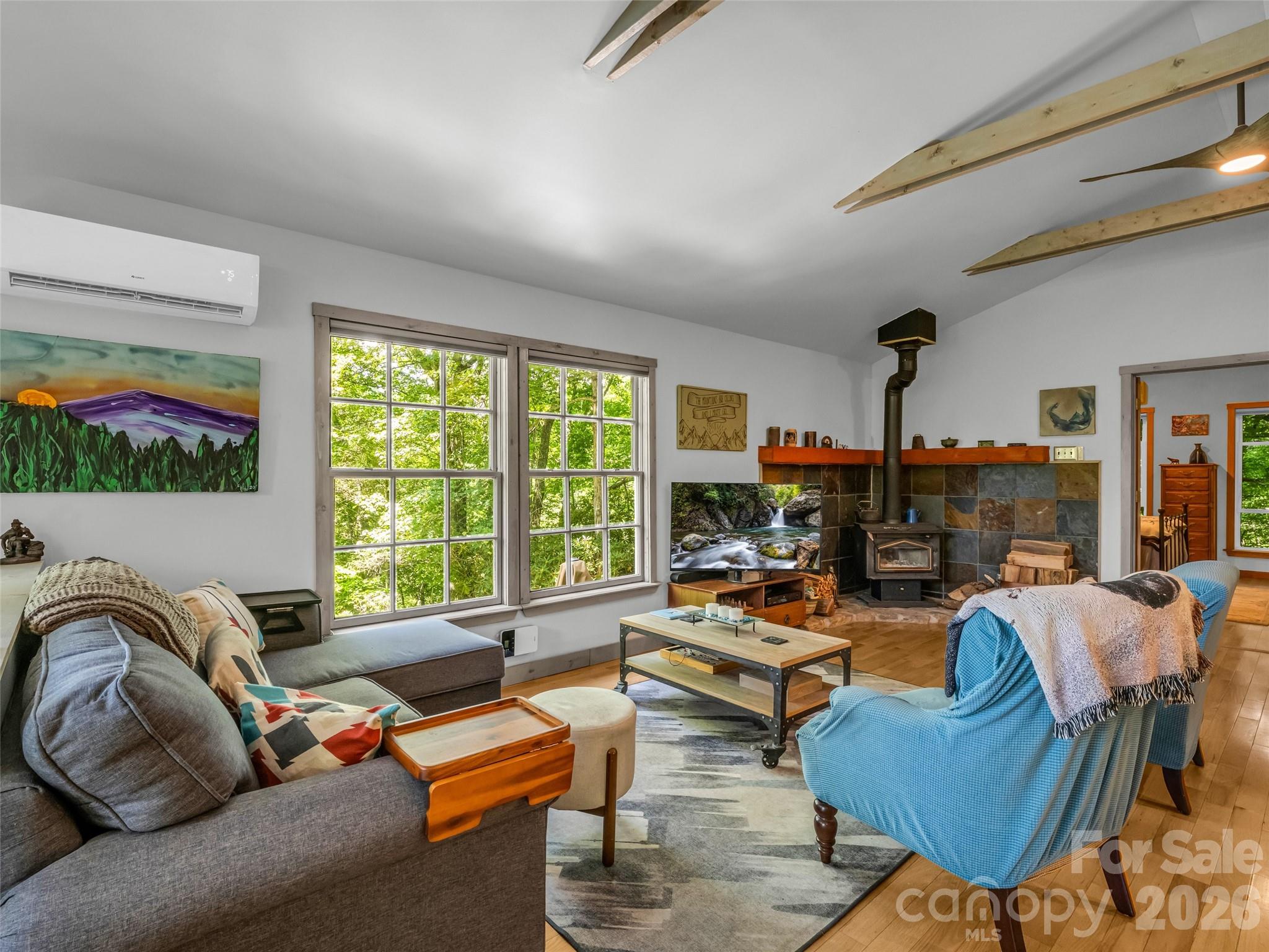 20 Kimberly Road — Black Mountain