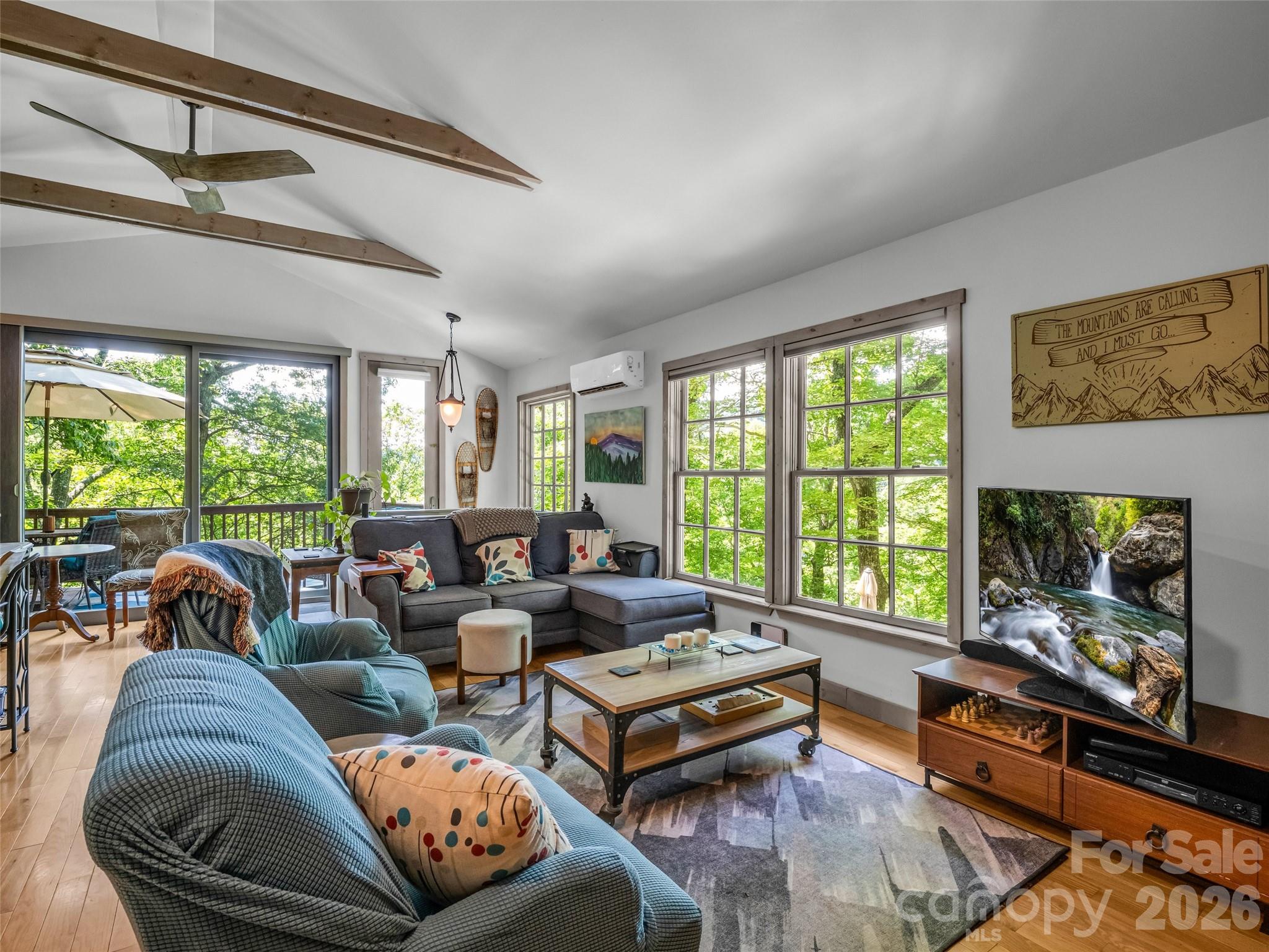 20 Kimberly Road — Black Mountain
