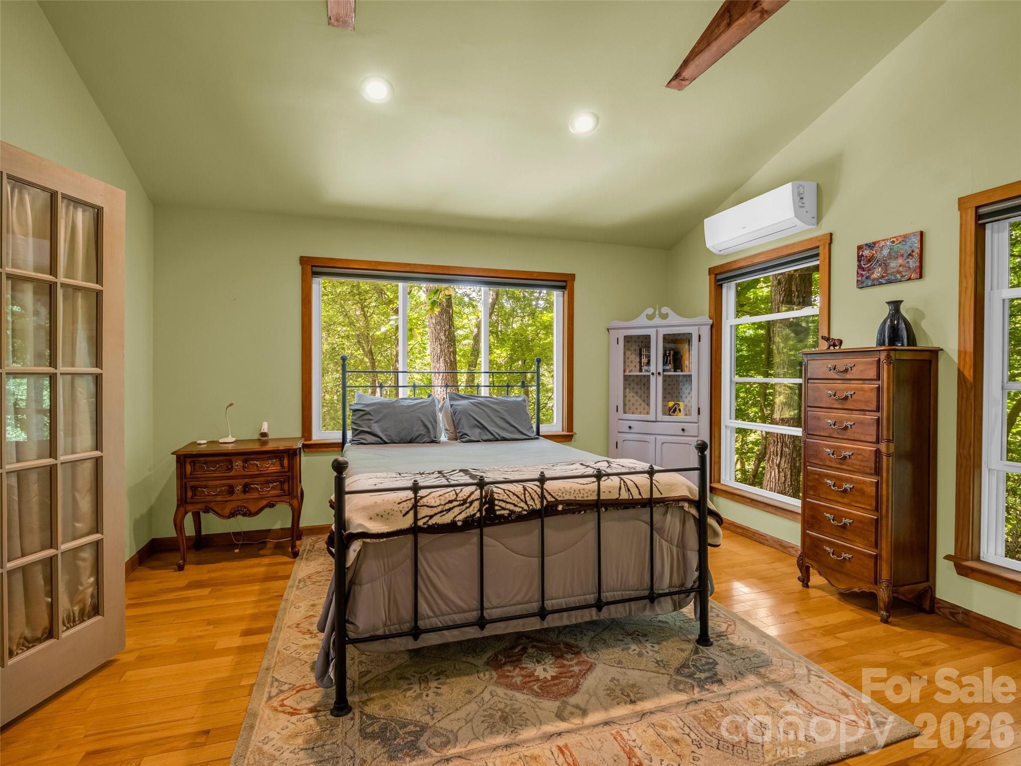 20 Kimberly Road — Black Mountain