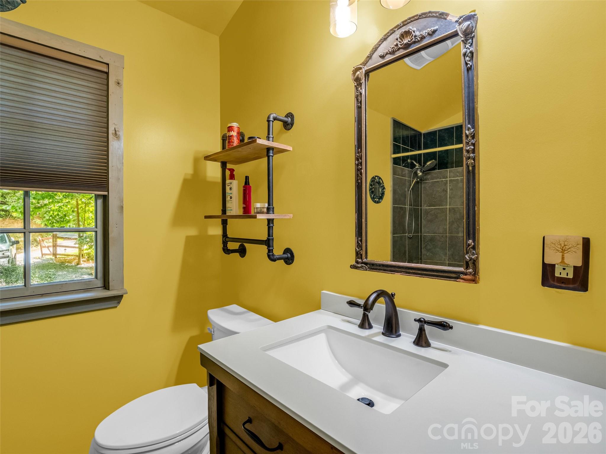 20 Kimberly Road — Black Mountain