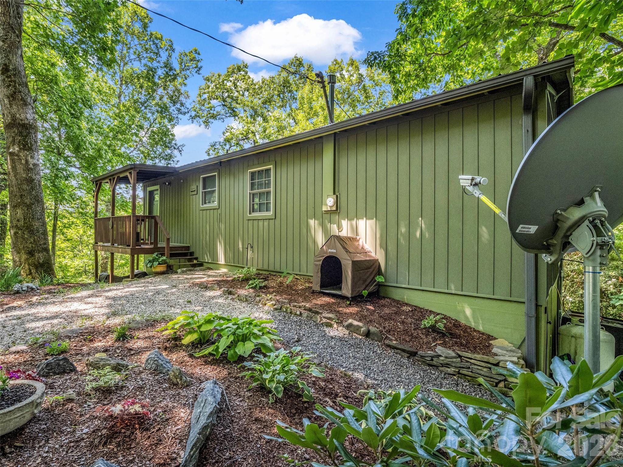 20 Kimberly Road — Black Mountain