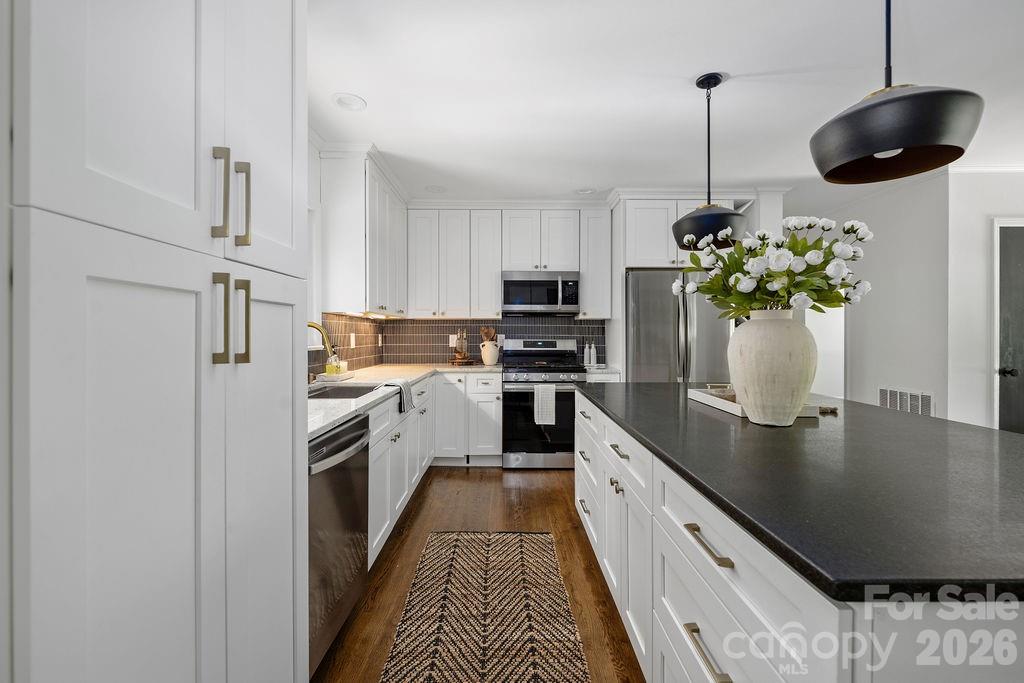 6614 Old Providence Road — Charlotte