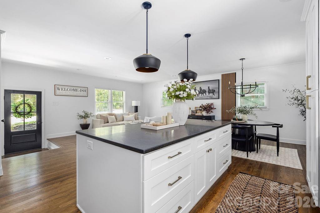 6614 Old Providence Road — Charlotte