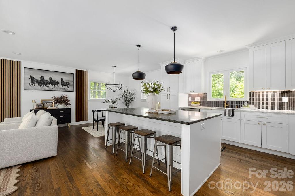6614 Old Providence Road — Charlotte