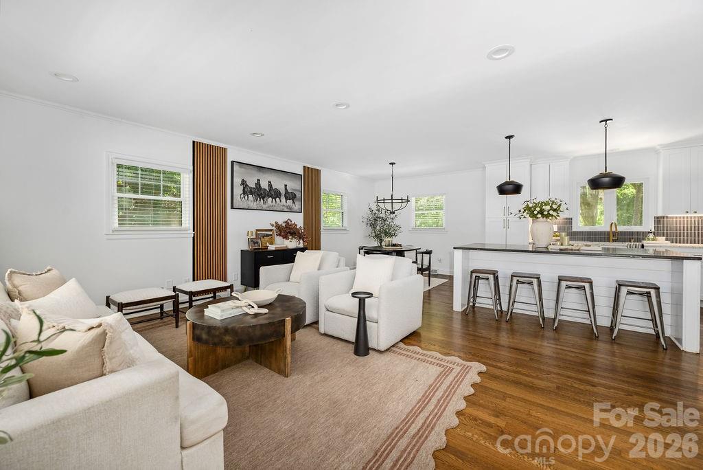 6614 Old Providence Road — Charlotte